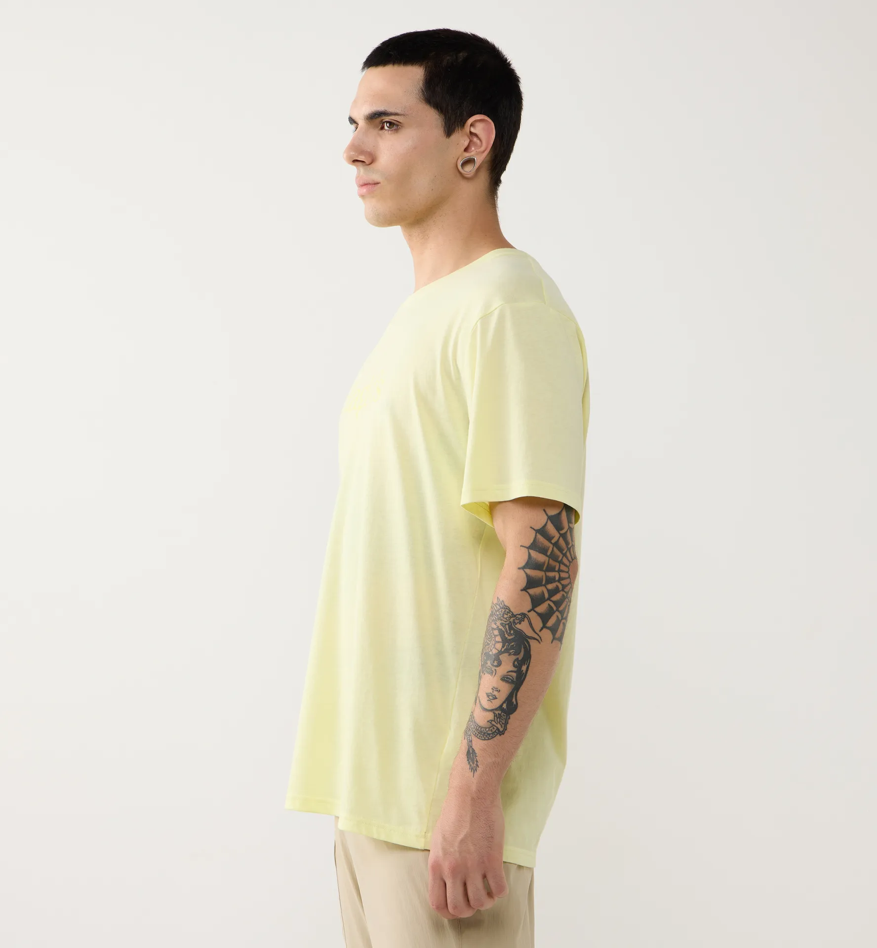 Outsiders Tee Men Yellow Rise