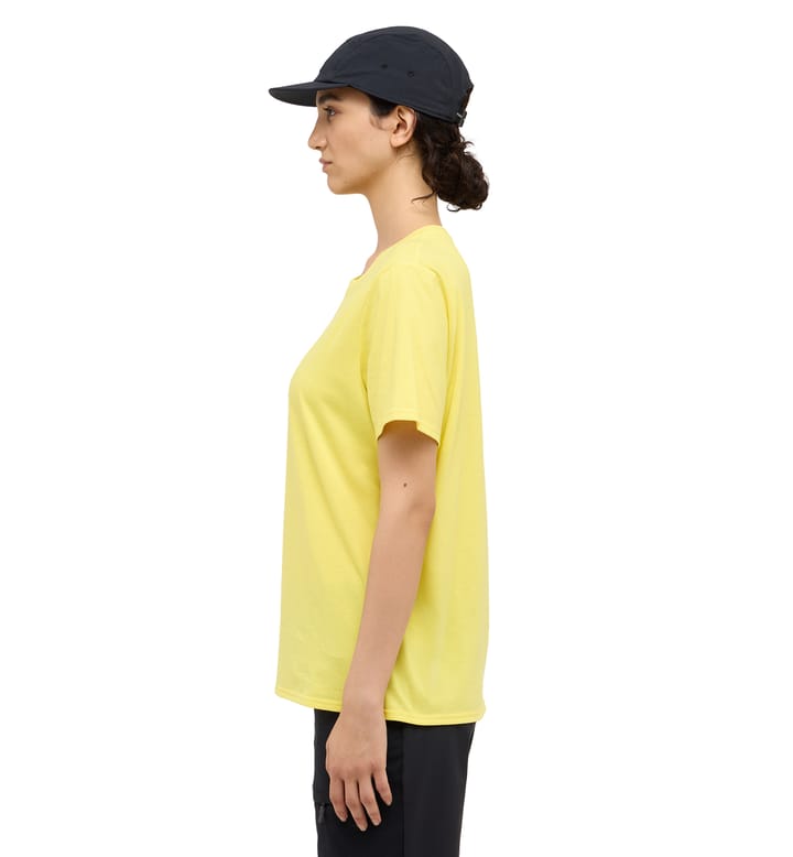 Outsiders Tee Women Pale Yellow Outsiders Tee Women Pale Yellow
