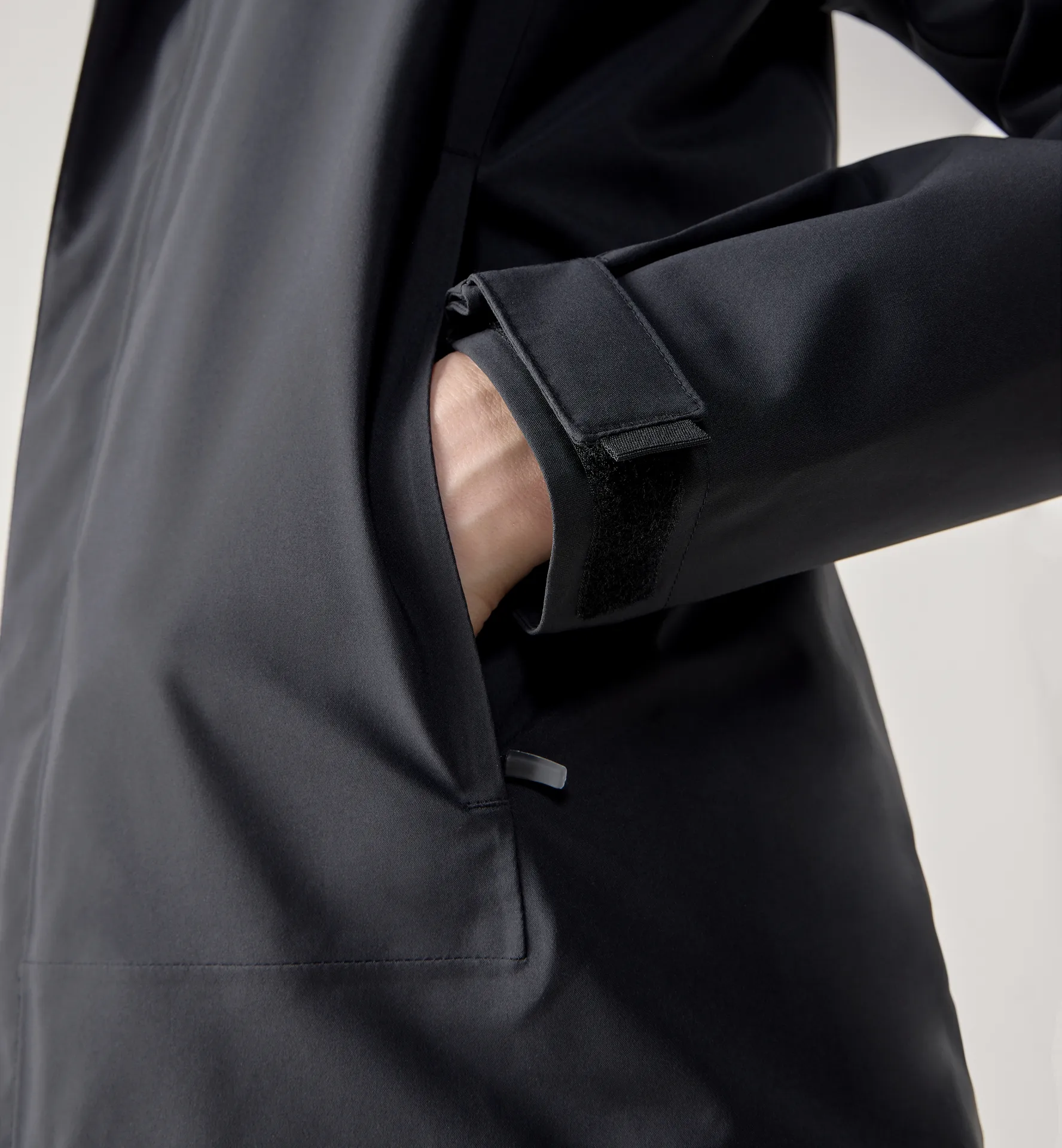 Breeze Proof Jacket Women True Black