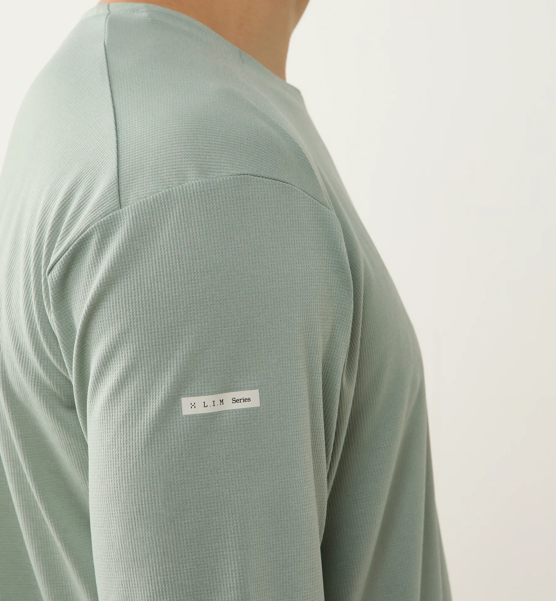 L.I.M Ridge Tee Men Dew Green