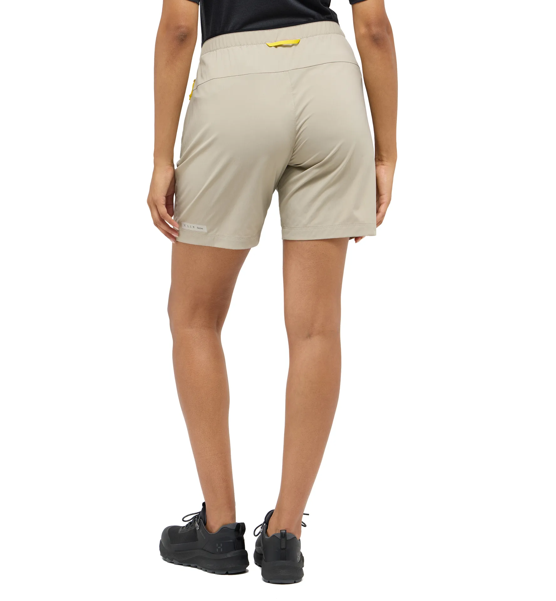 L.I.M Fuse II Shorts Women Chalk Beige