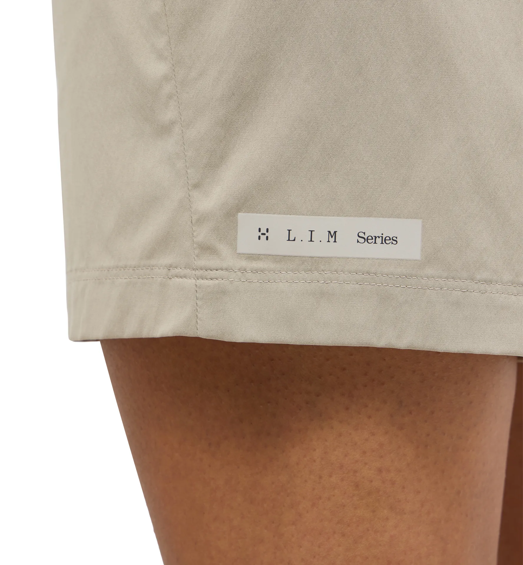 L.I.M Fuse II Shorts Women Chalk Beige