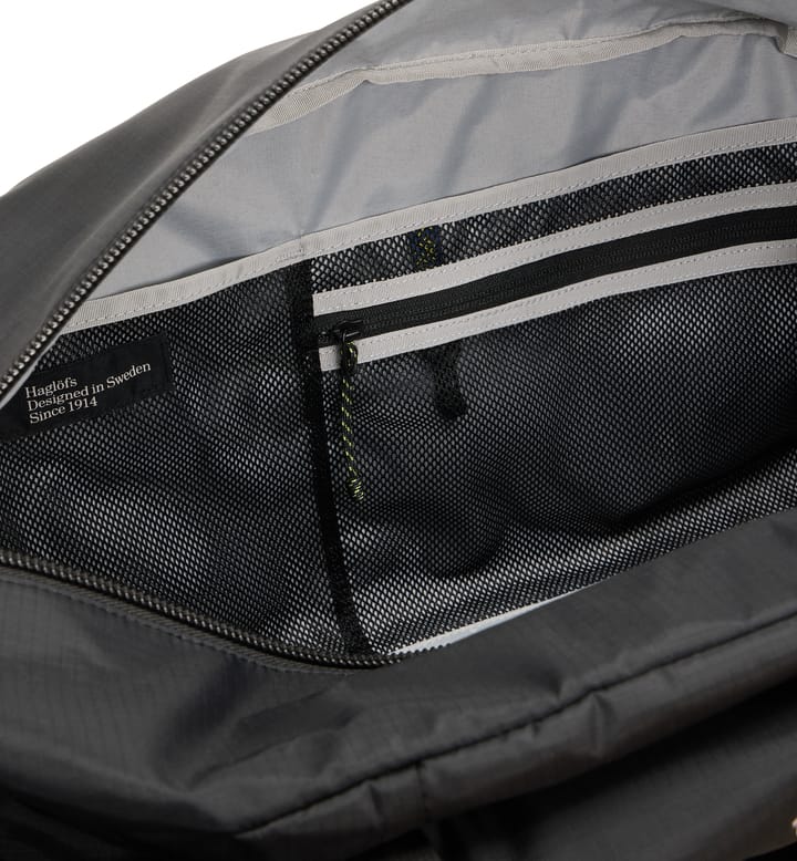Tight duffle 50 True Black/Magnetite Tight duffle 50 True Black/Magnetite