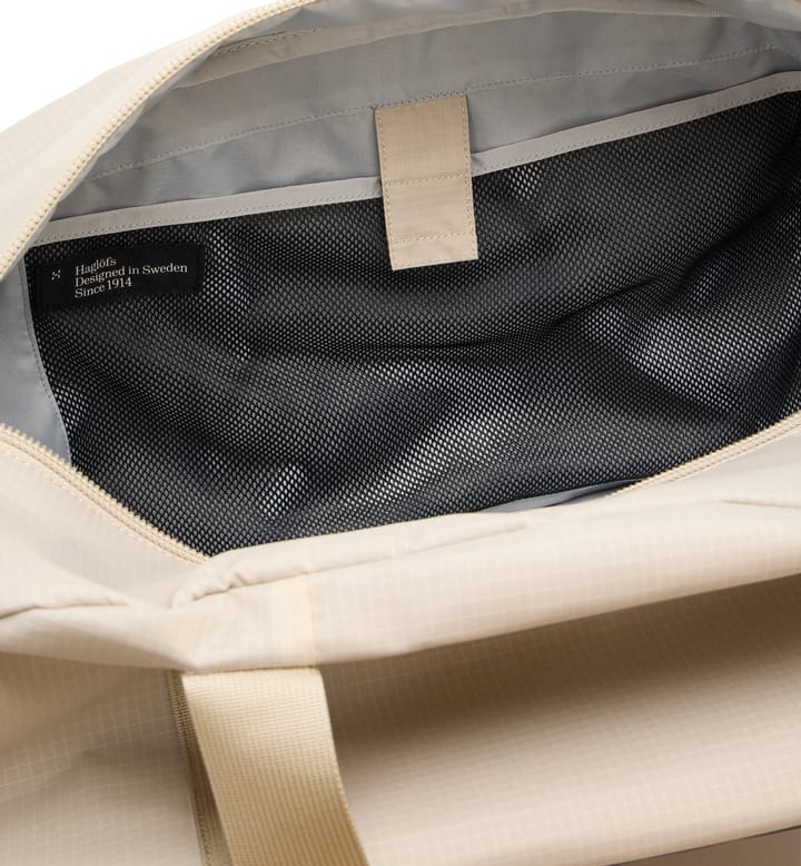 Tight duffle 50 Chalk Beige/True Black Tight duffle 50 Chalk Beige/True Black