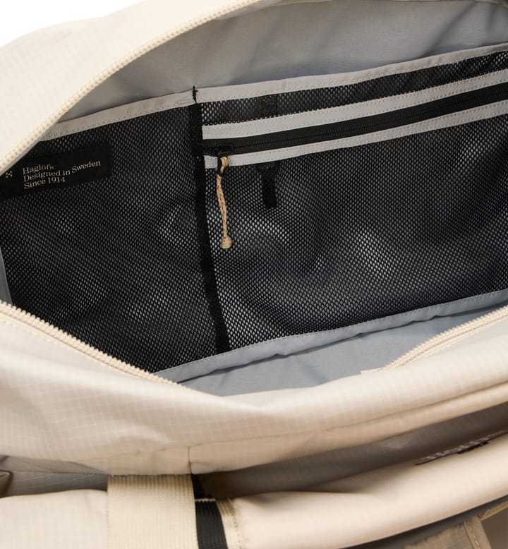 Tight duffle 50 Chalk Beige/True Black Tight duffle 50 Chalk Beige/True Black