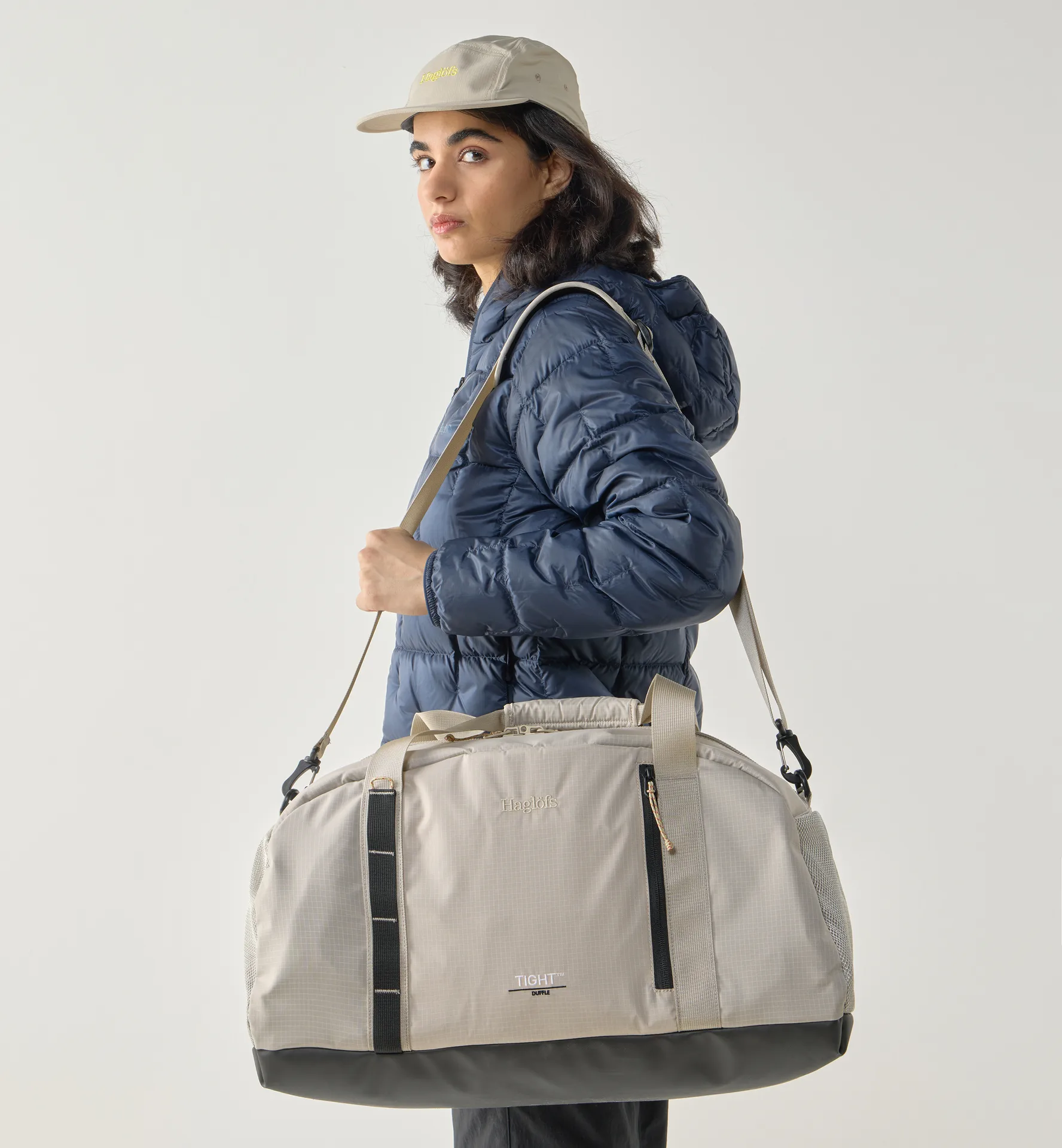 Tight duffle 50 Chalk Beige/True Black