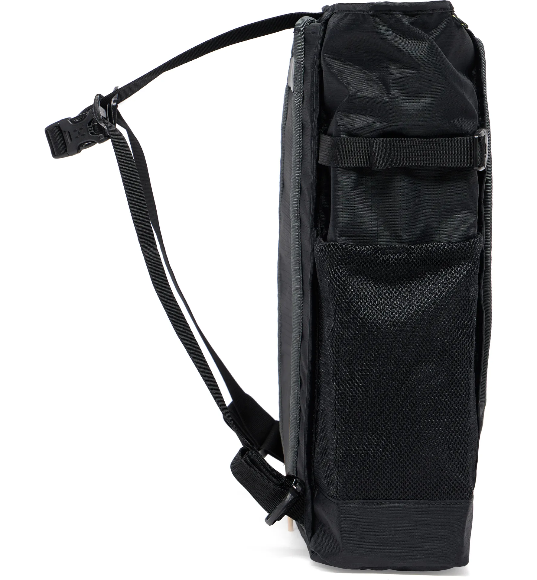 Tight Tote 25 True Black/Magnetite