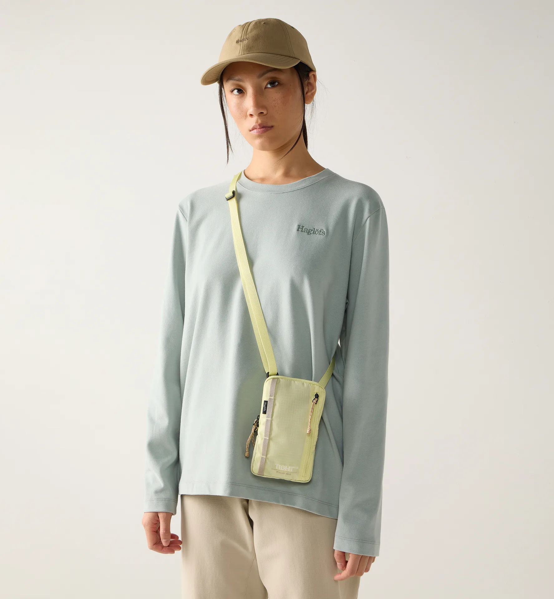 Tight Pocket bag Yellow Rise/Chalk Beige