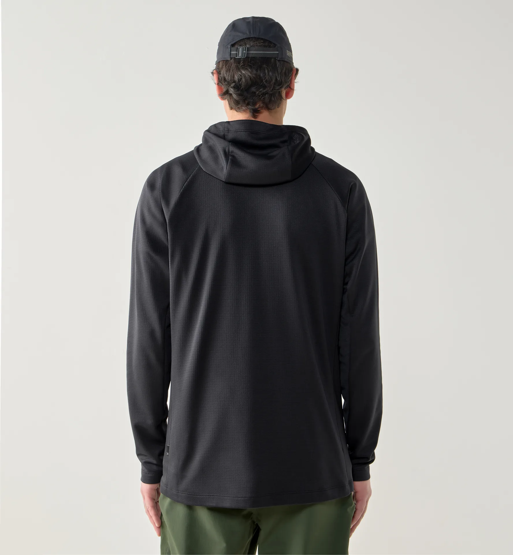 Korp Mid Hood Men True Black