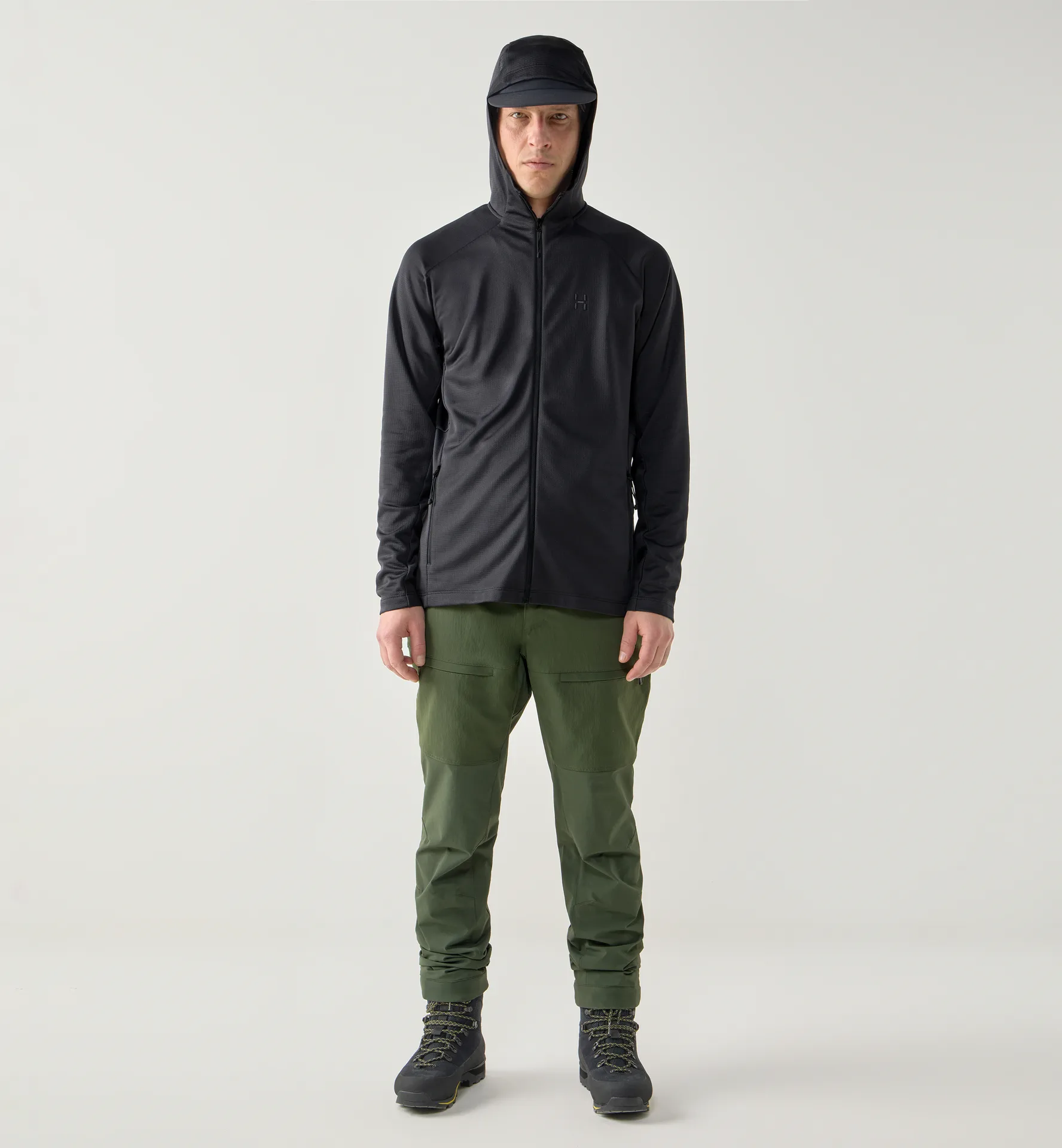 Korp Mid Hood Men True Black