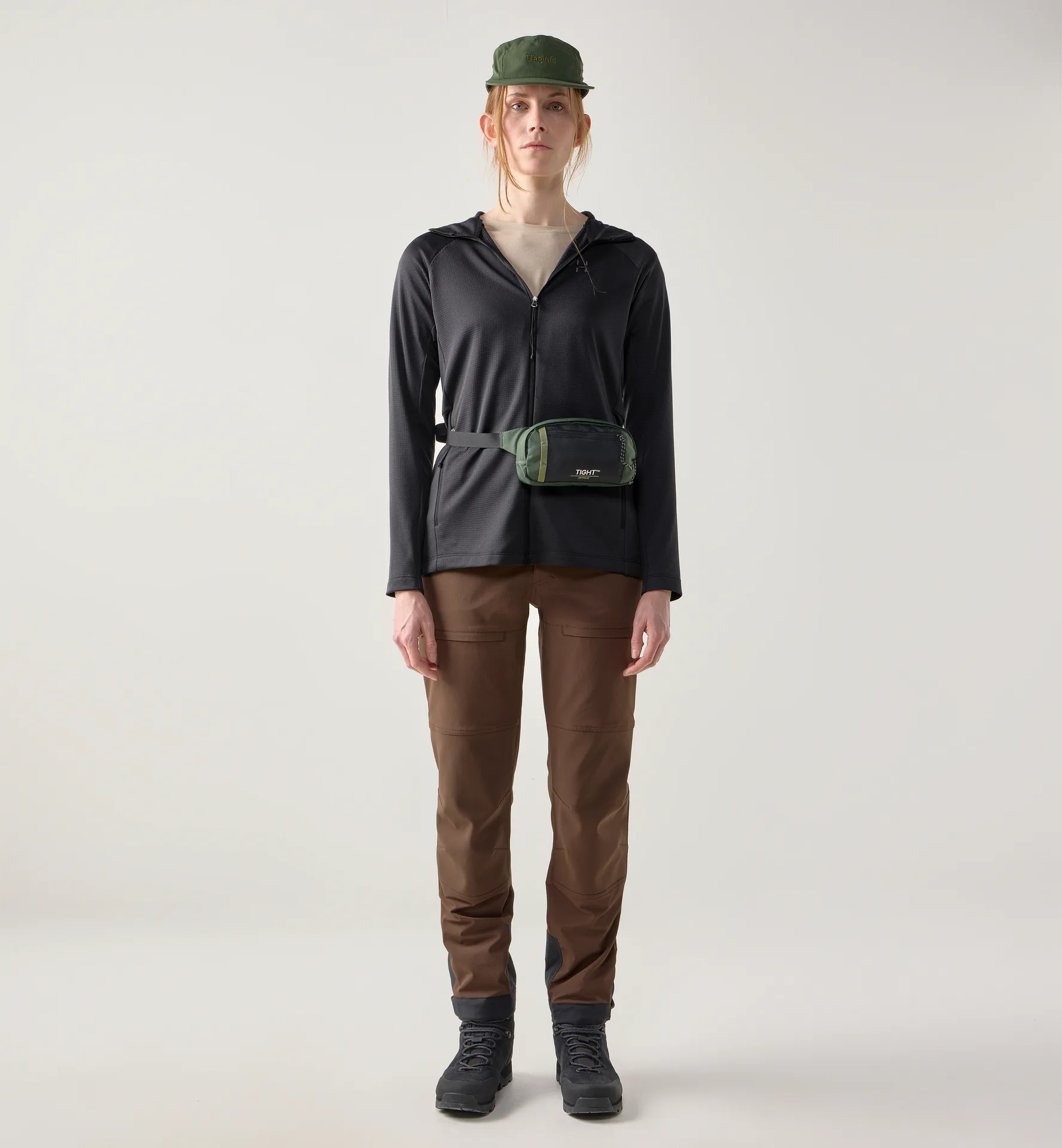 Korp Mid Hood Women True Black