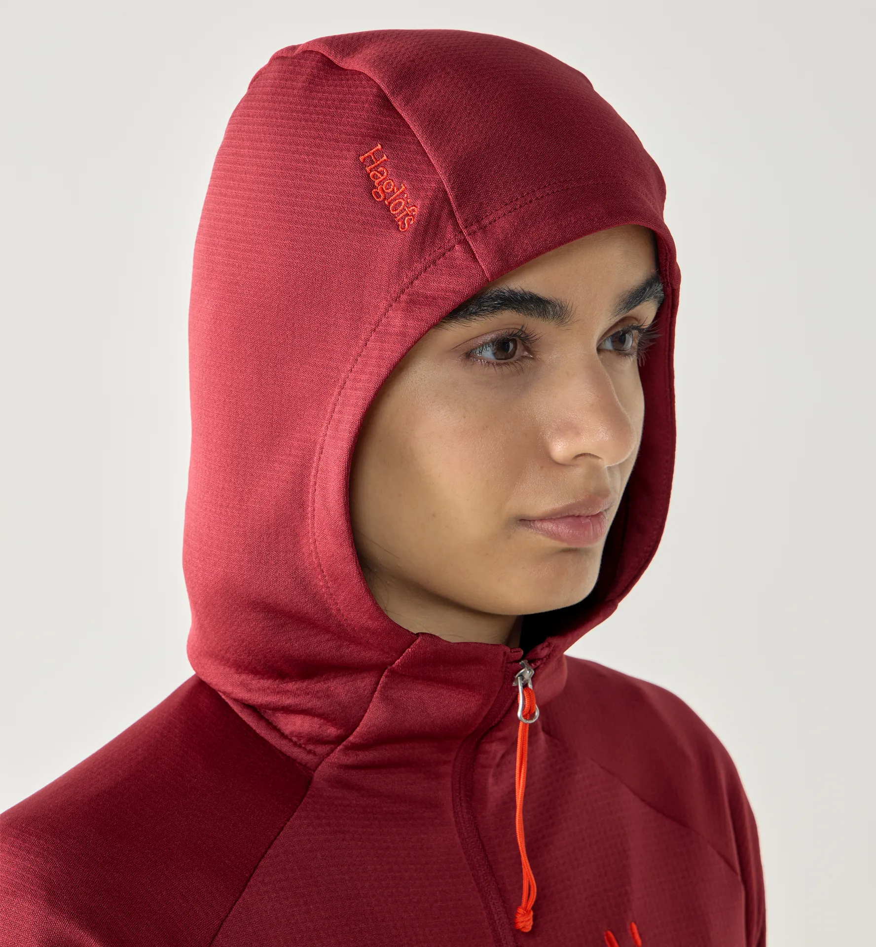 Korp Mid Hood Women Carmine Red