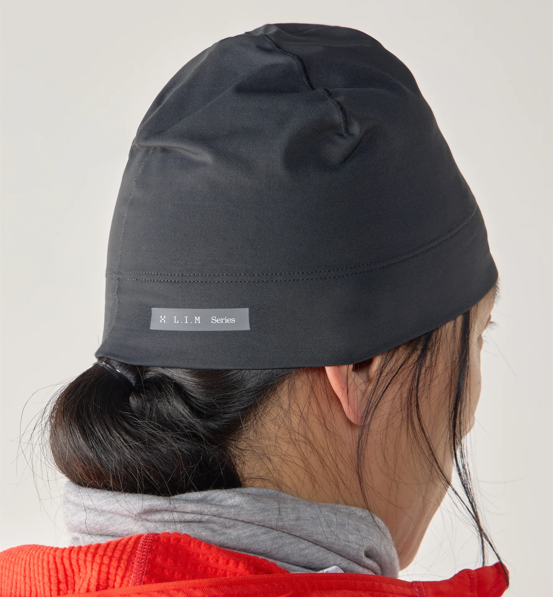 L.I.M Beanie True Black