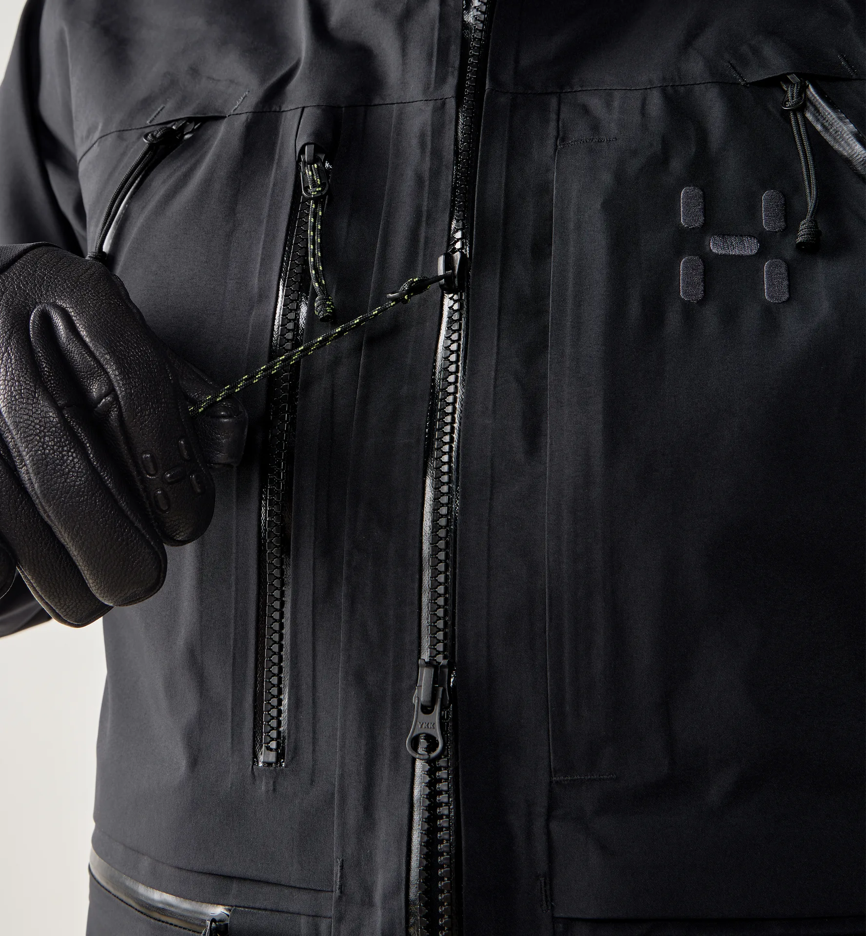 Vassi GTX Pro II Jacket Women True Black