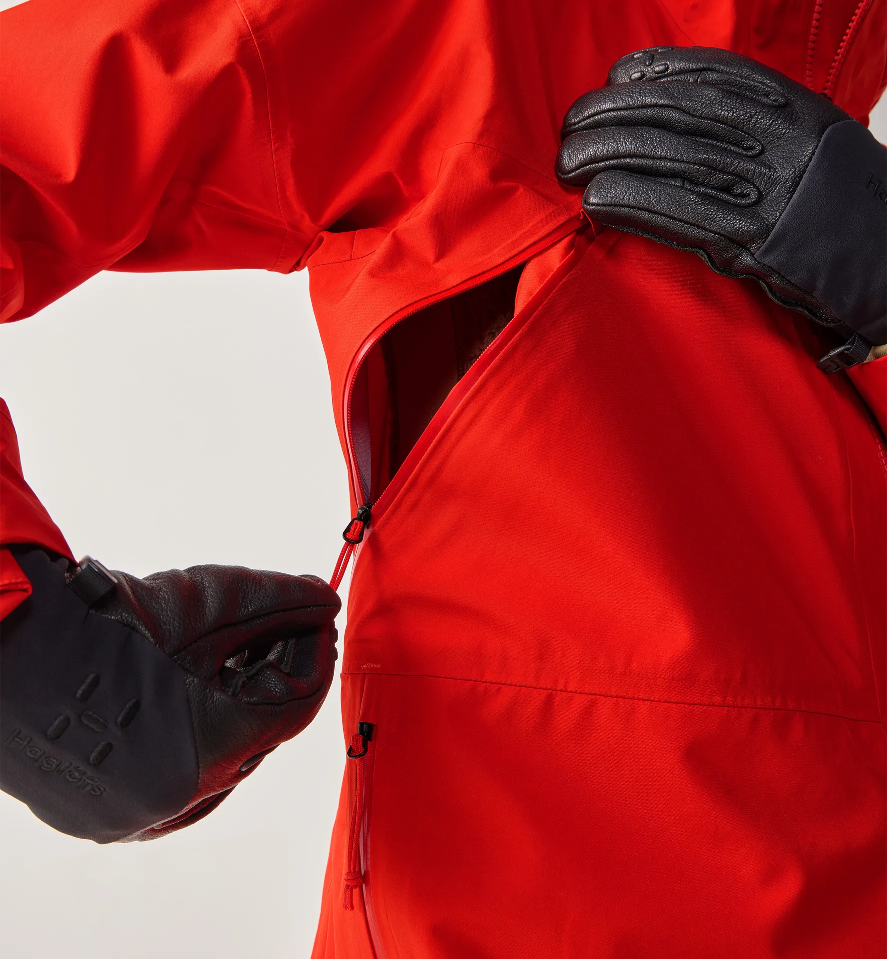 Vassi GTX II Jacket Women Tech Red/Carmine Red