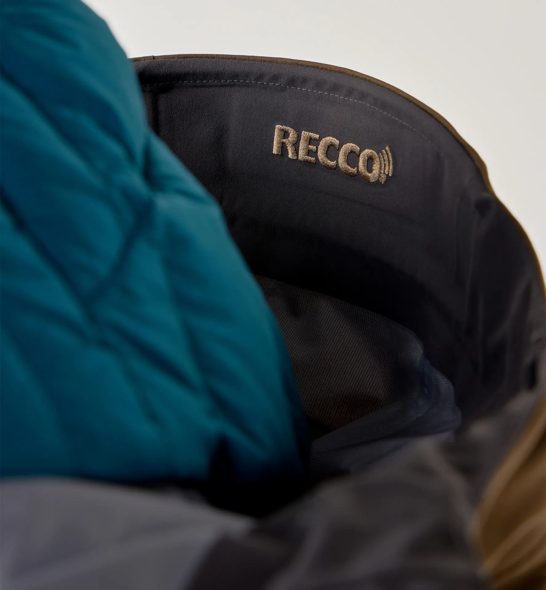 Vassi GTX II Jacket Women Teak Brown/Woodland Brown