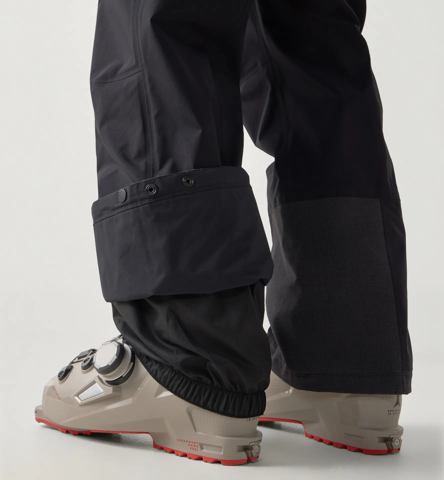 専用 HAGLOFS ホグロフス Vassi GTX Pro Bib パンツ Vassi GTX Pro II Bib Men | True Black | Vassi | Ski | Snowboarding