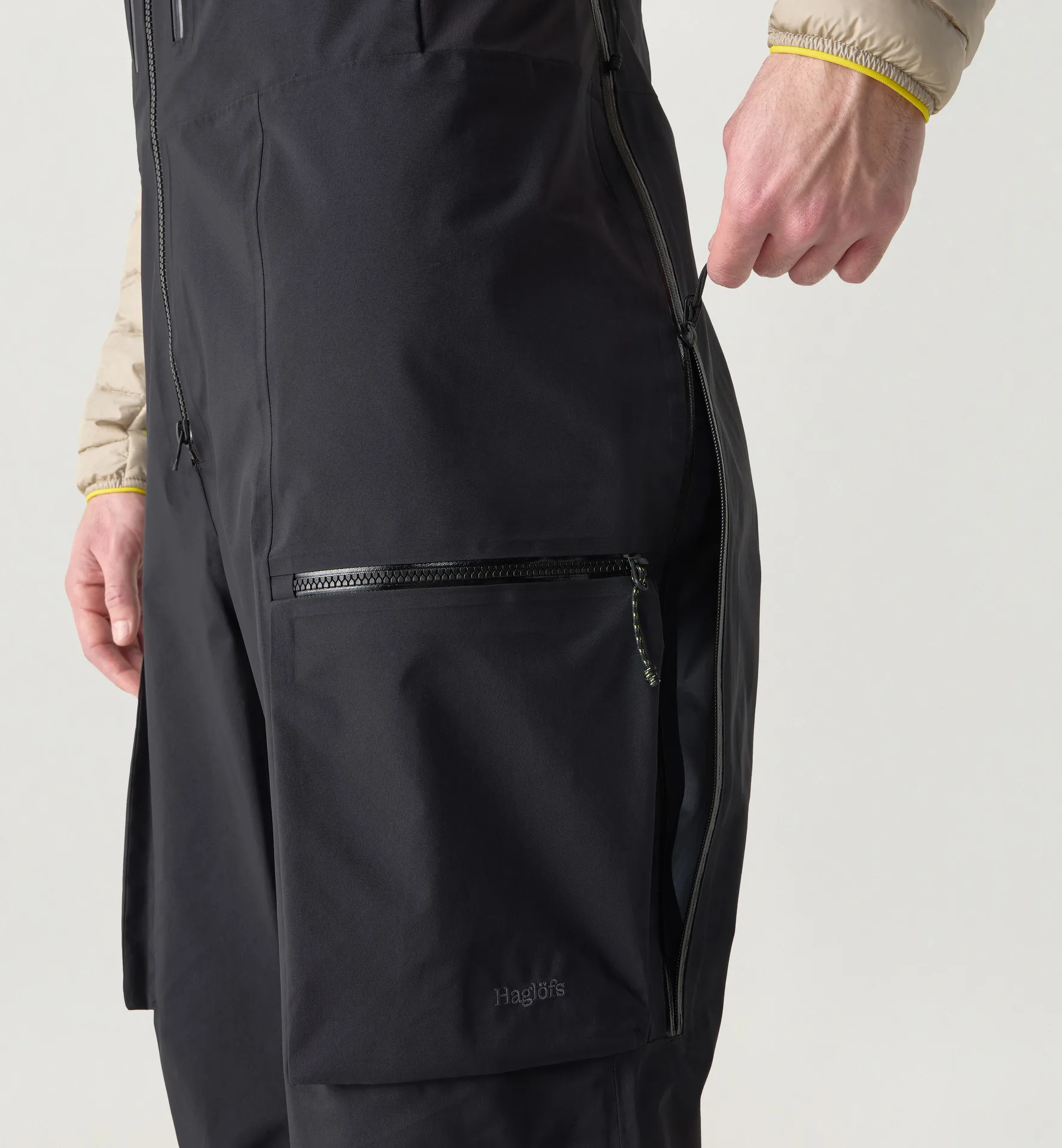 Vassi GTX Pro II Bib Men | True Black | Vassi | Ski | Snowboarding