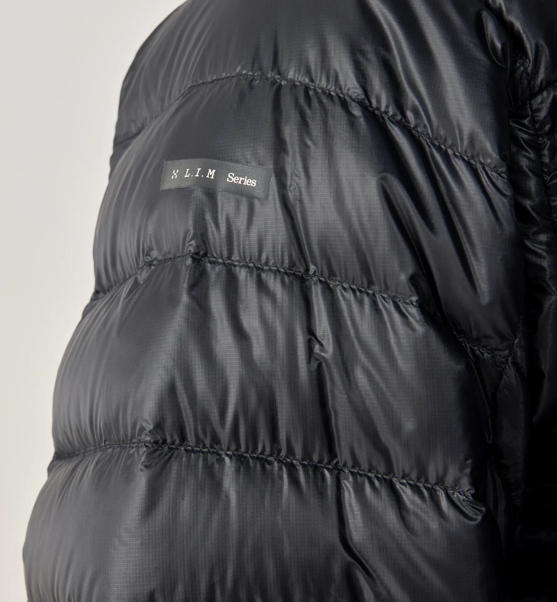 L.I.M Down II Hood Men True Black