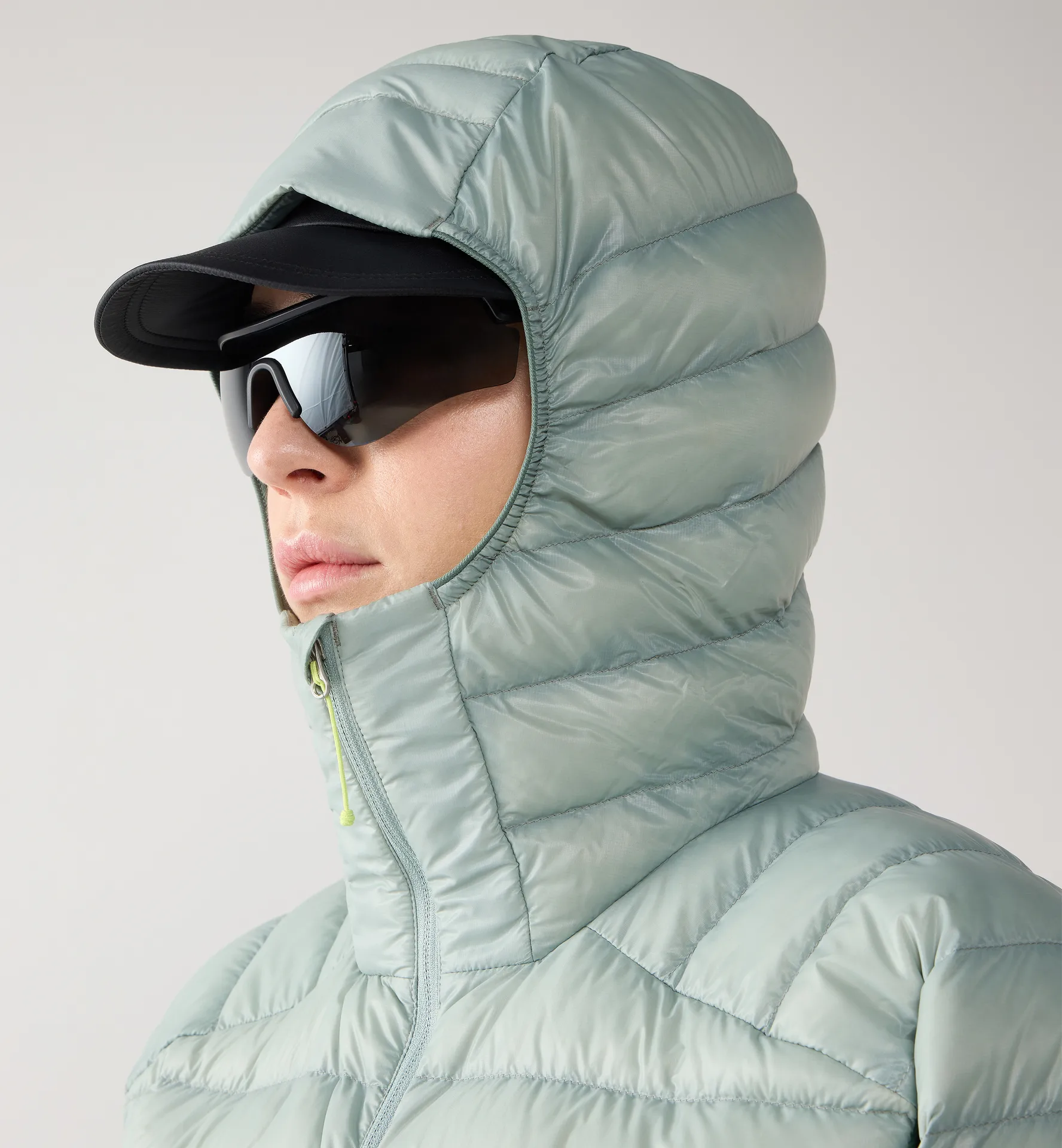 L.I.M Down II Hood Women Dew Green/Chlorophyll Green