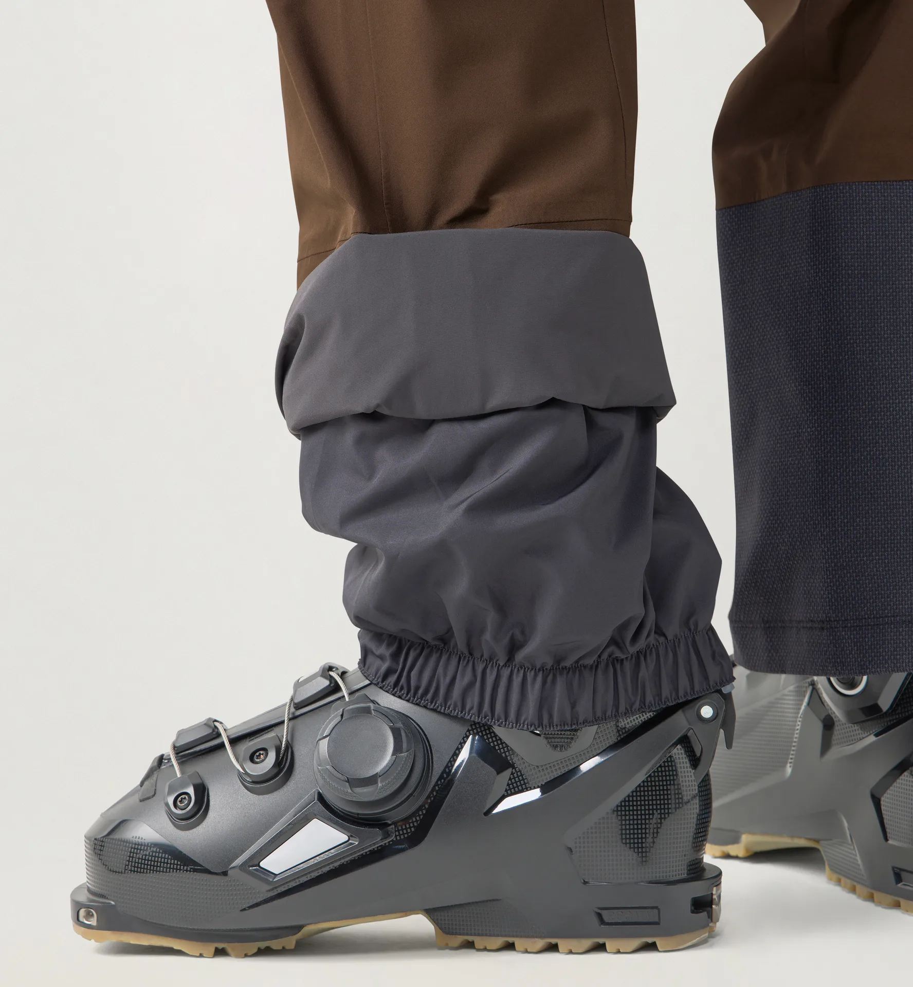 Vassi GTX II Pant Women Woodland Brown