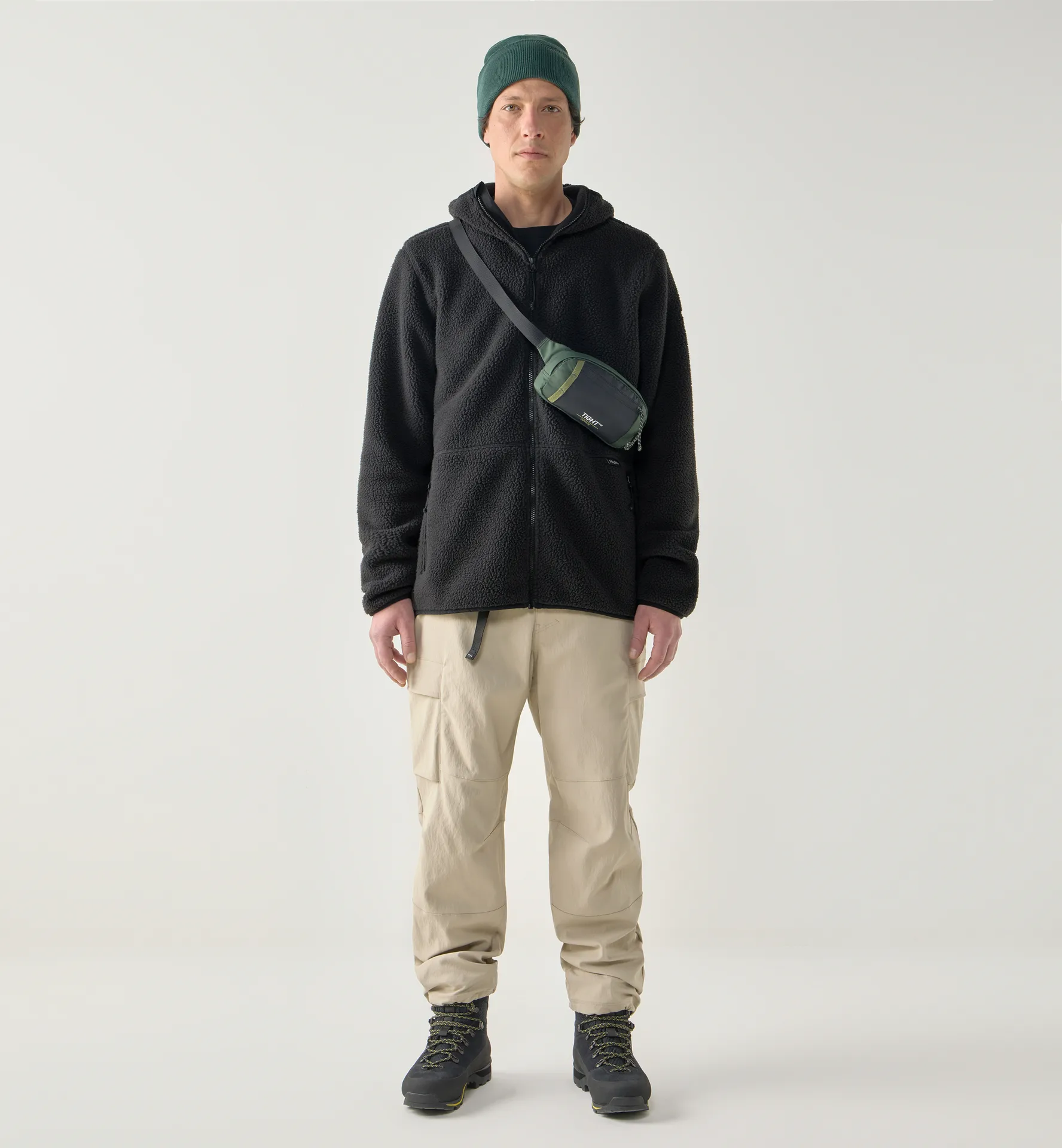 Funäs Pile Hood Men True Black