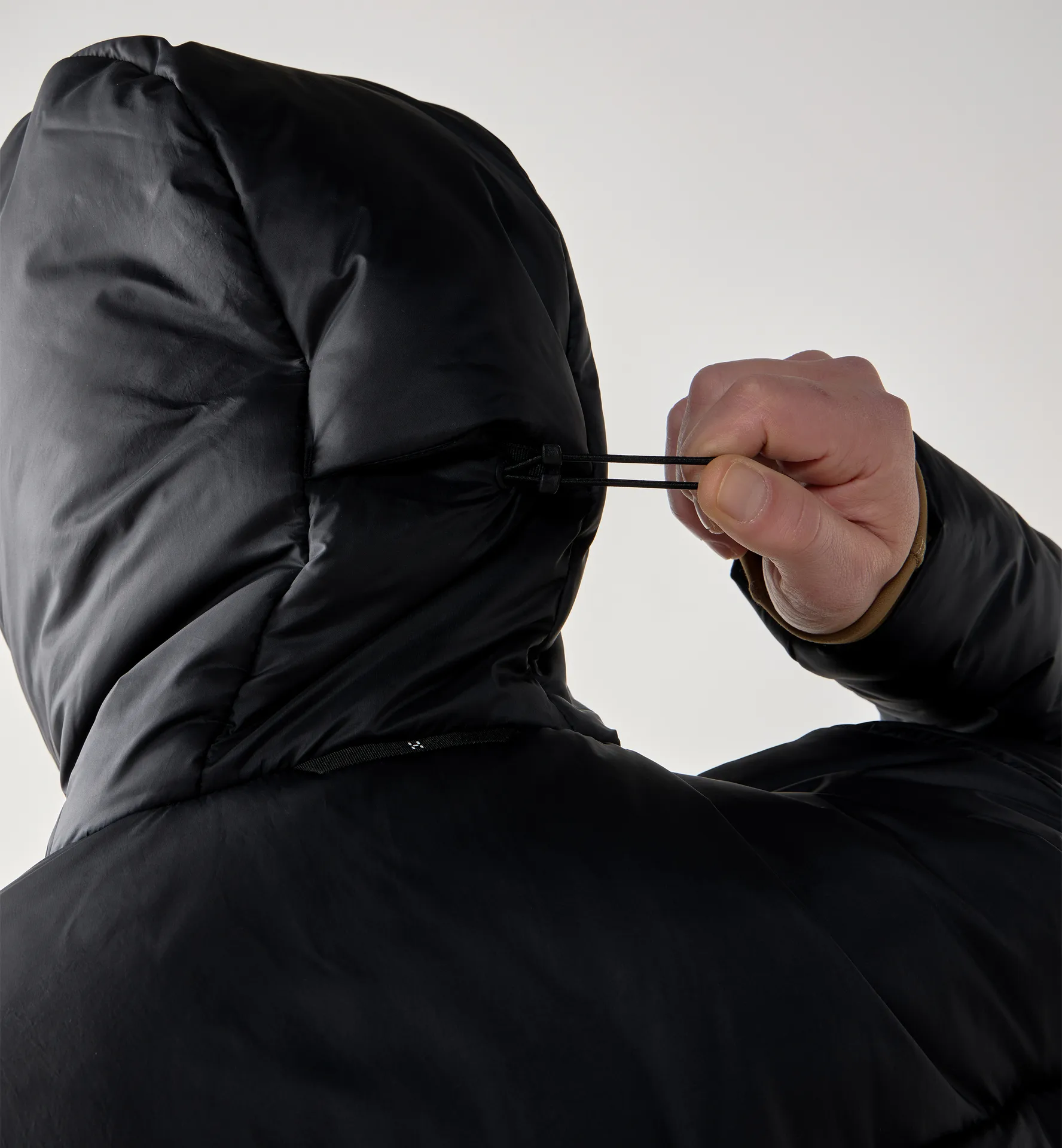 Breeze Mimic Hood Men True Black