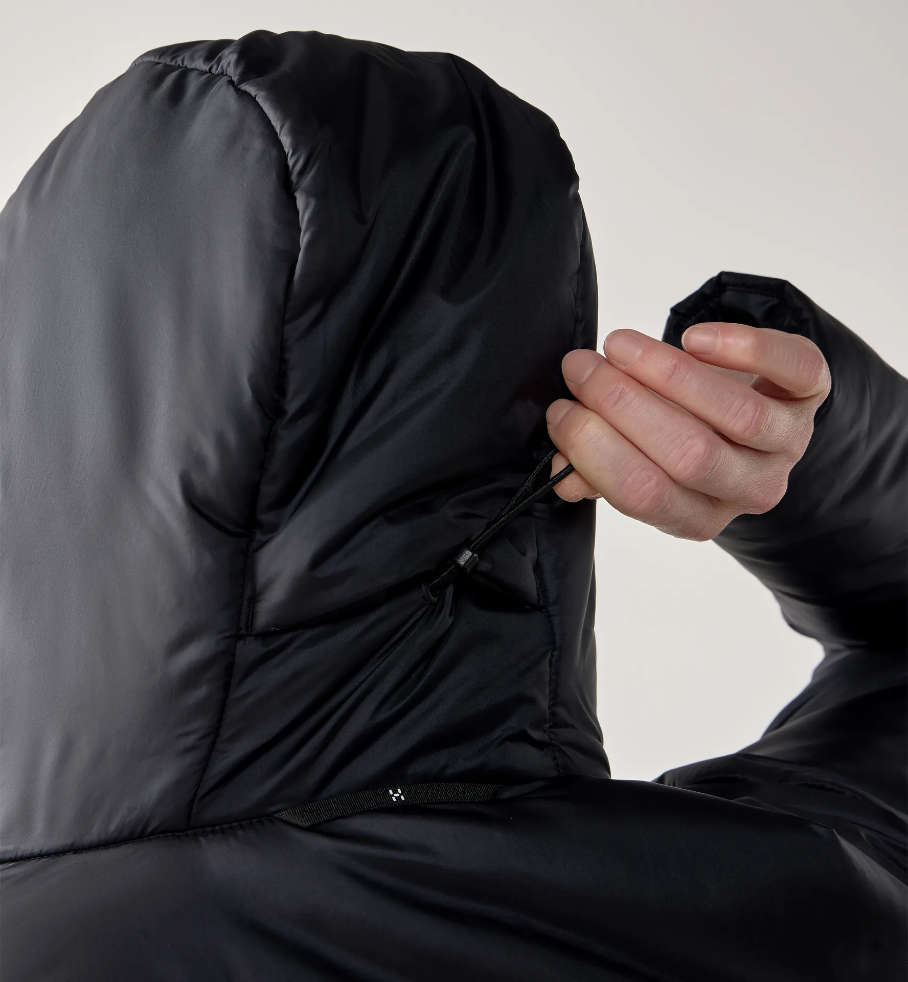 Breeze Mimic Hood Women True Black