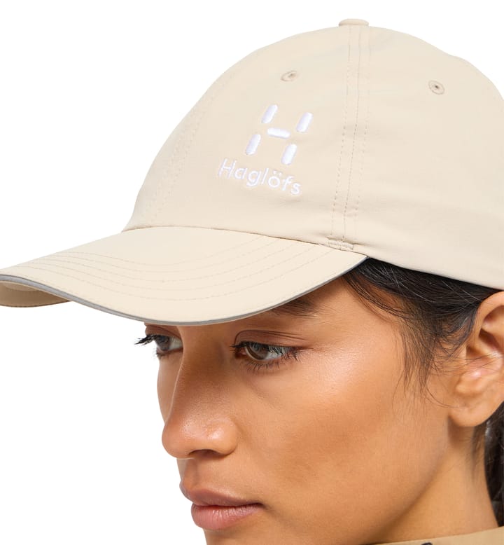 Equator III Cap Chalk Beige Equator III Cap Chalk Beige