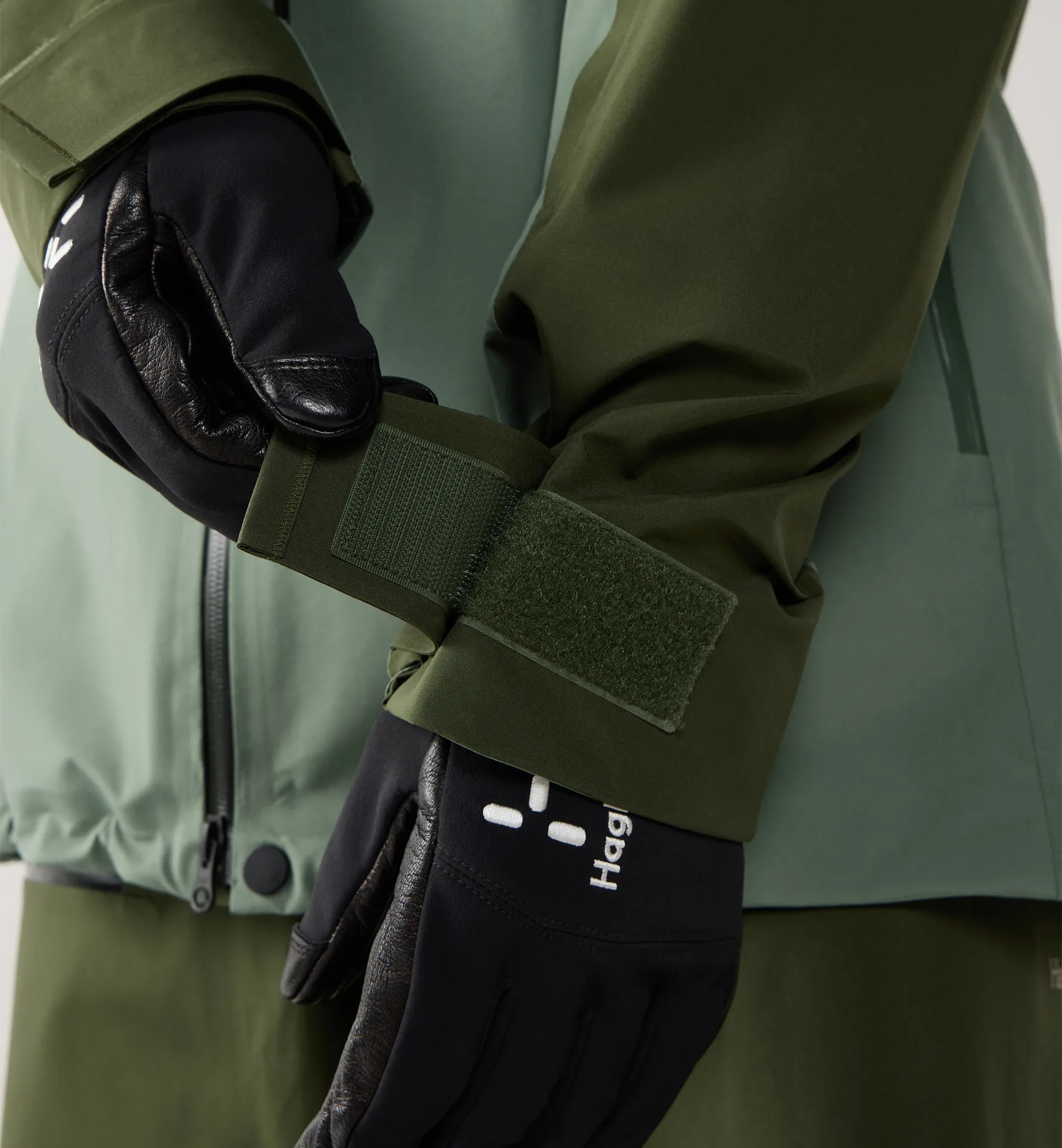 Alper Proof Jacket Men Seaweed Green/Chlorophyll Green