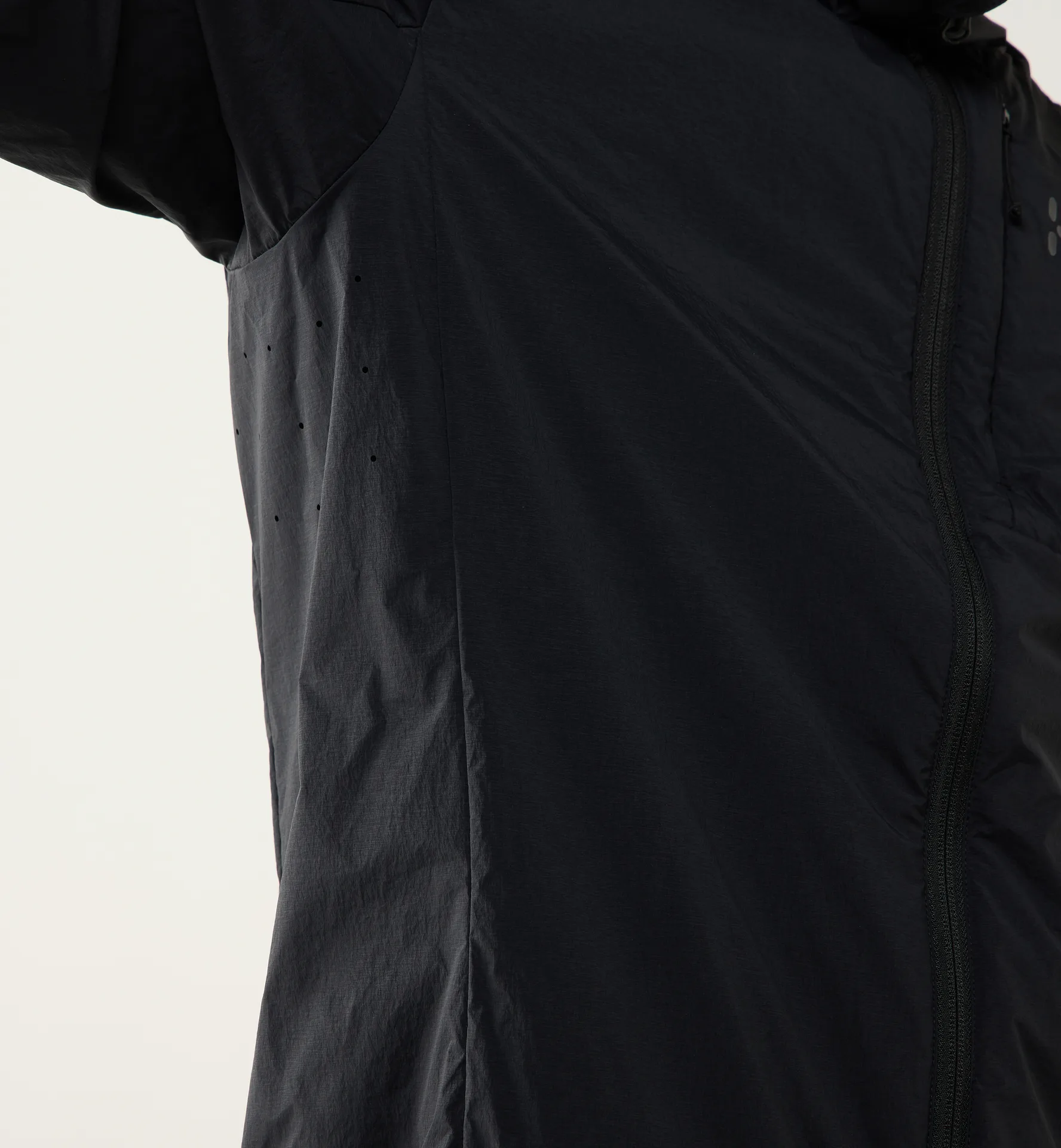 L.I.M Mimic Barrier Hood Men True Black