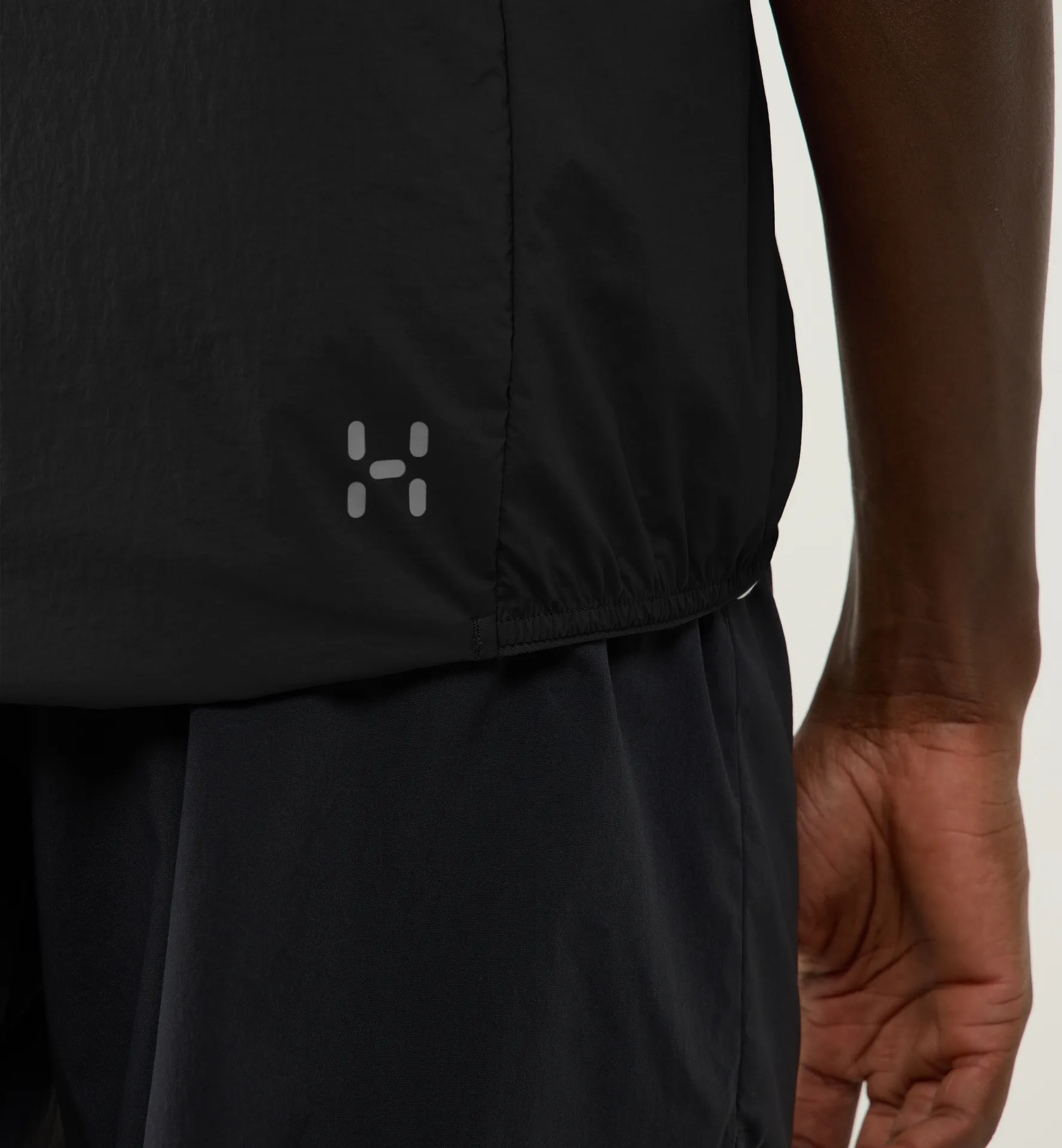 L.I.M Mimic Barrier Vest Men True Black