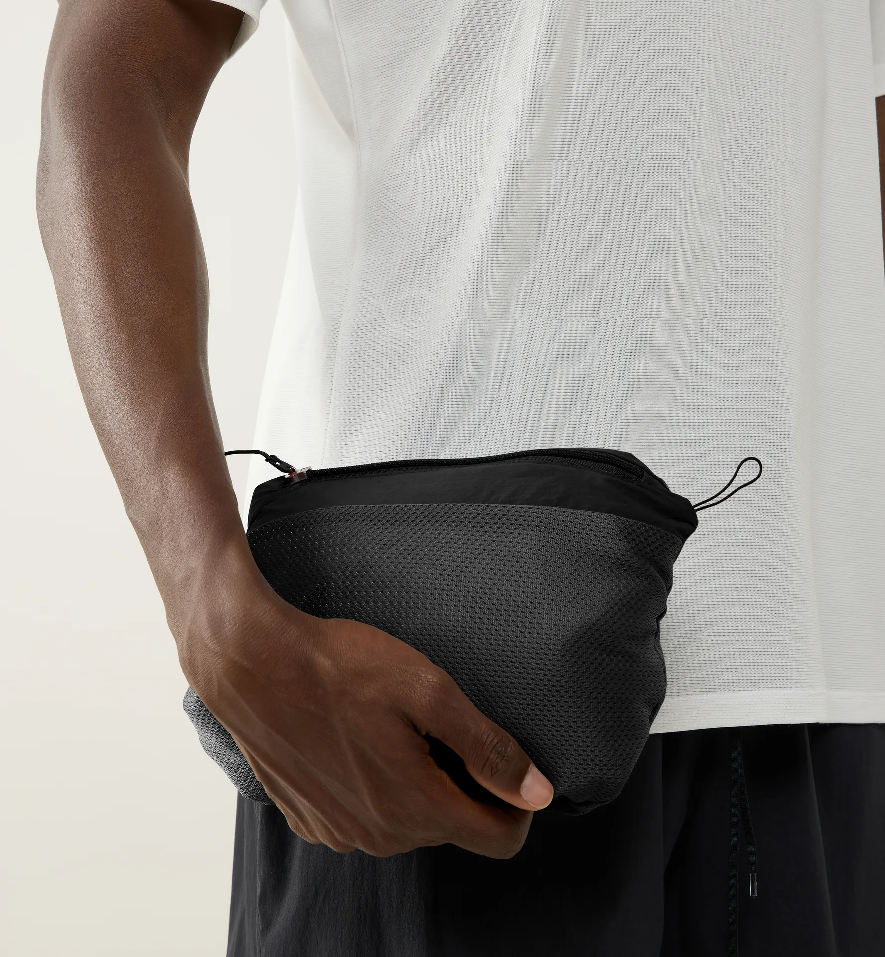 L.I.M Mimic Barrier Vest Men True Black