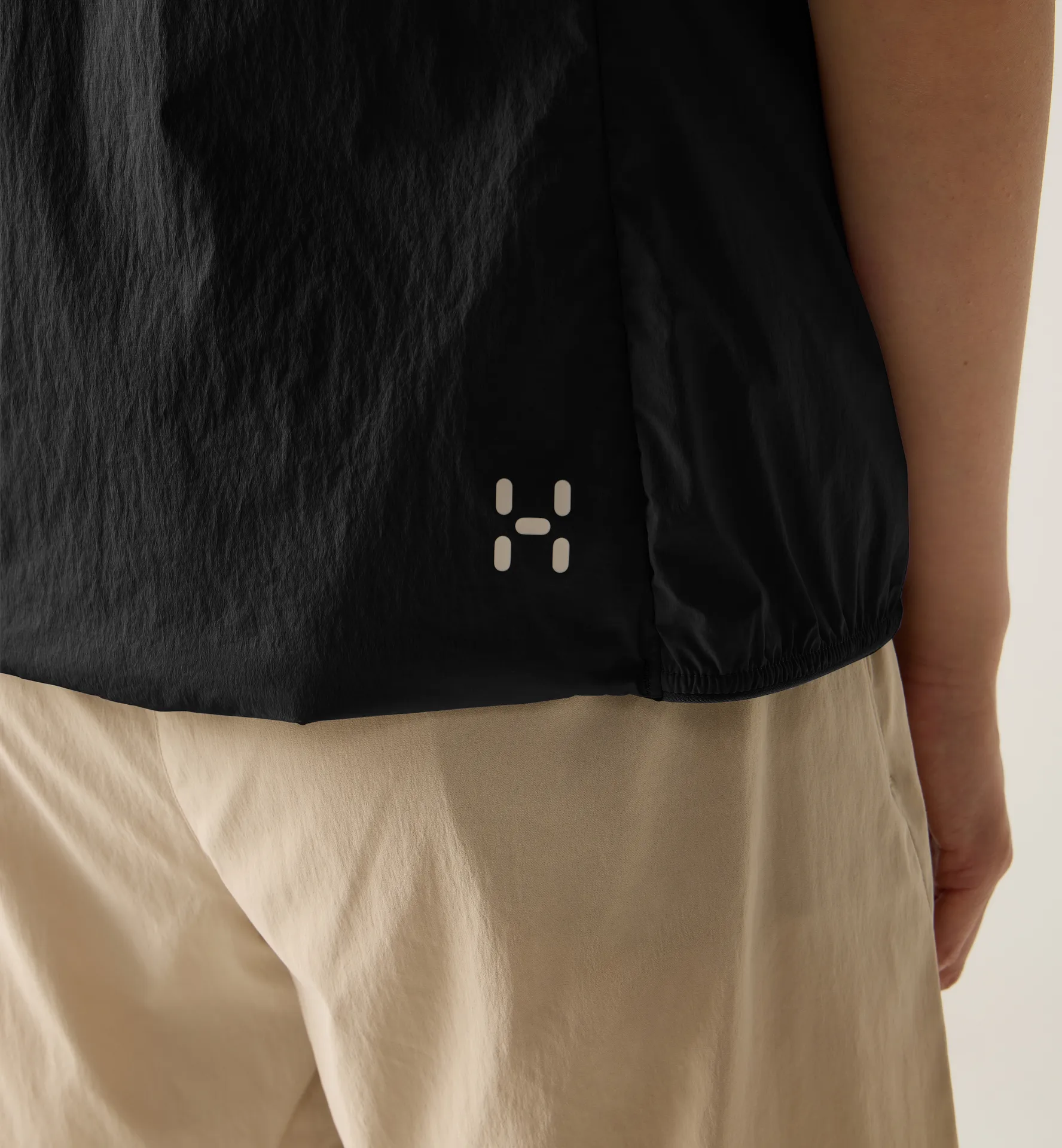 L.I.M Mimic Barrier Vest Women True Black