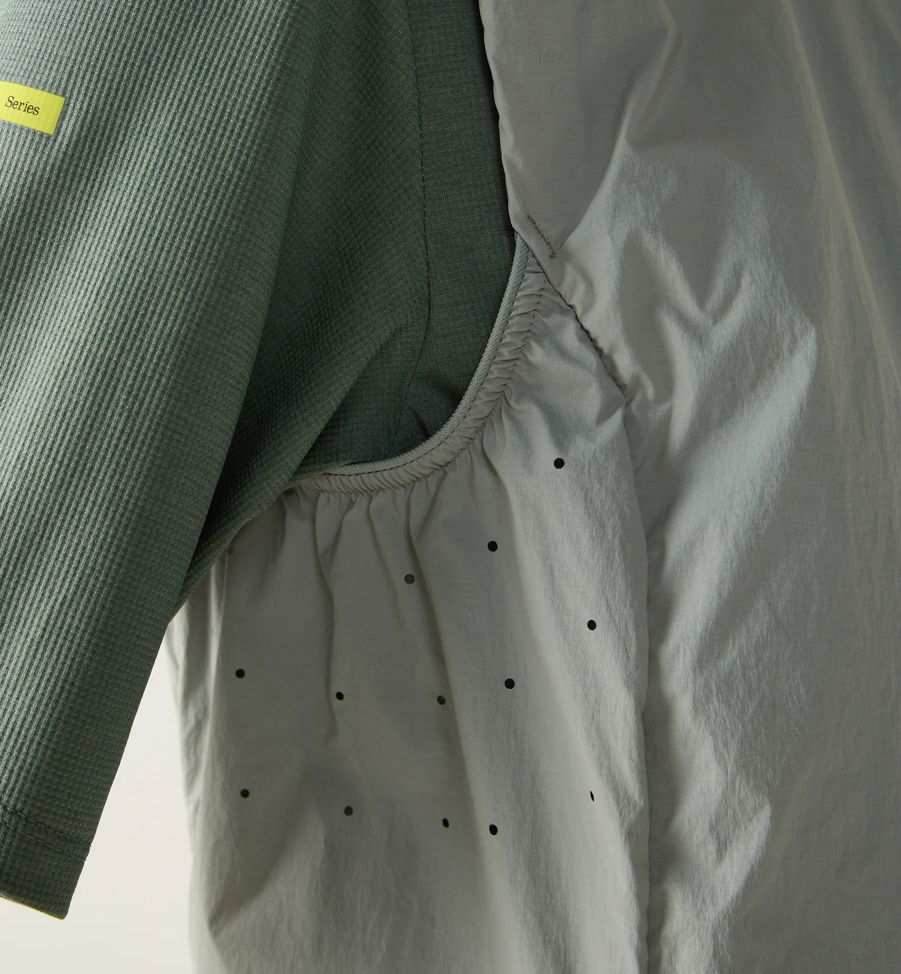 L.I.M Mimic Barrier Vest Women Dew Green