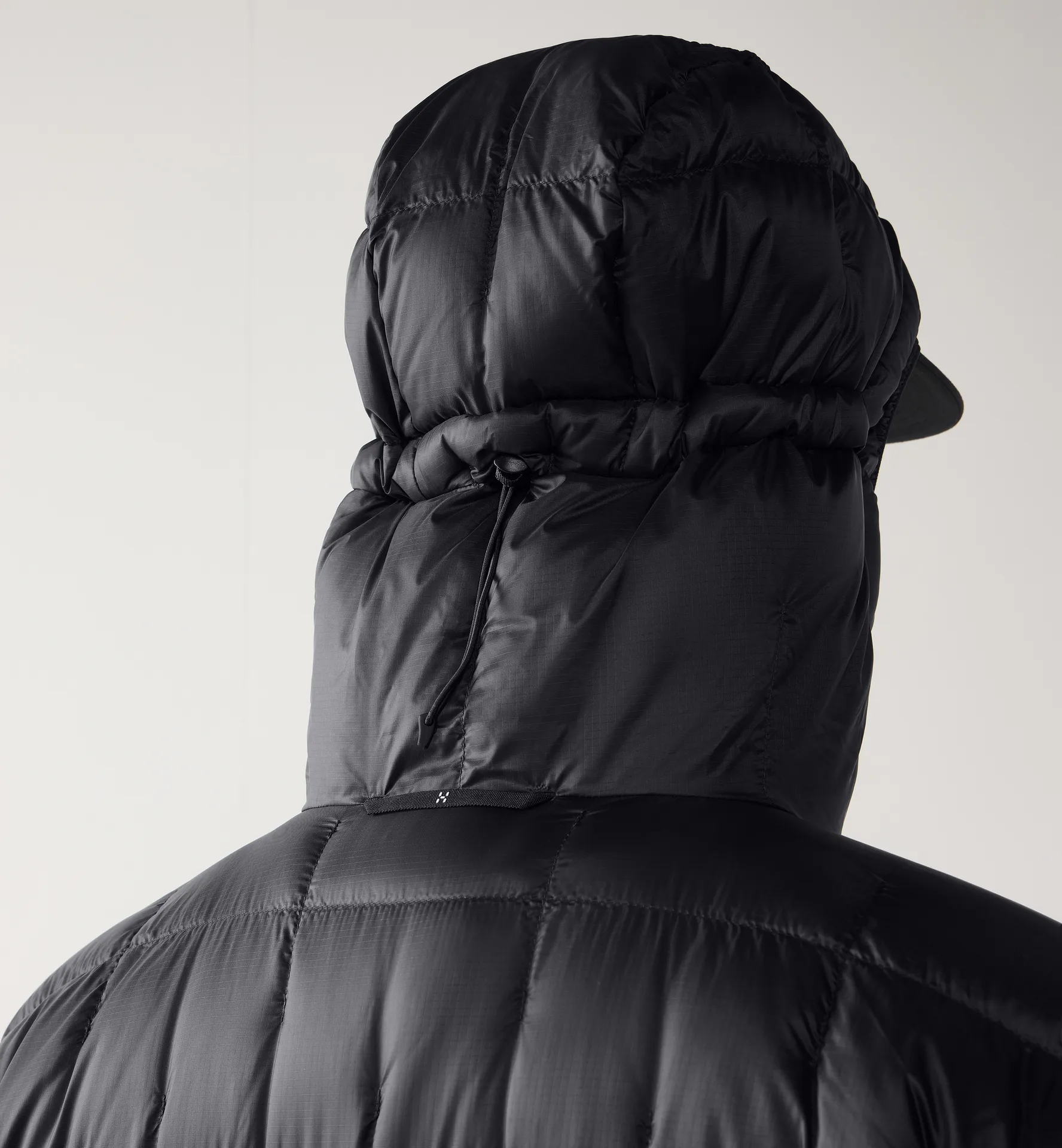 Hede Down Hood Men True Black