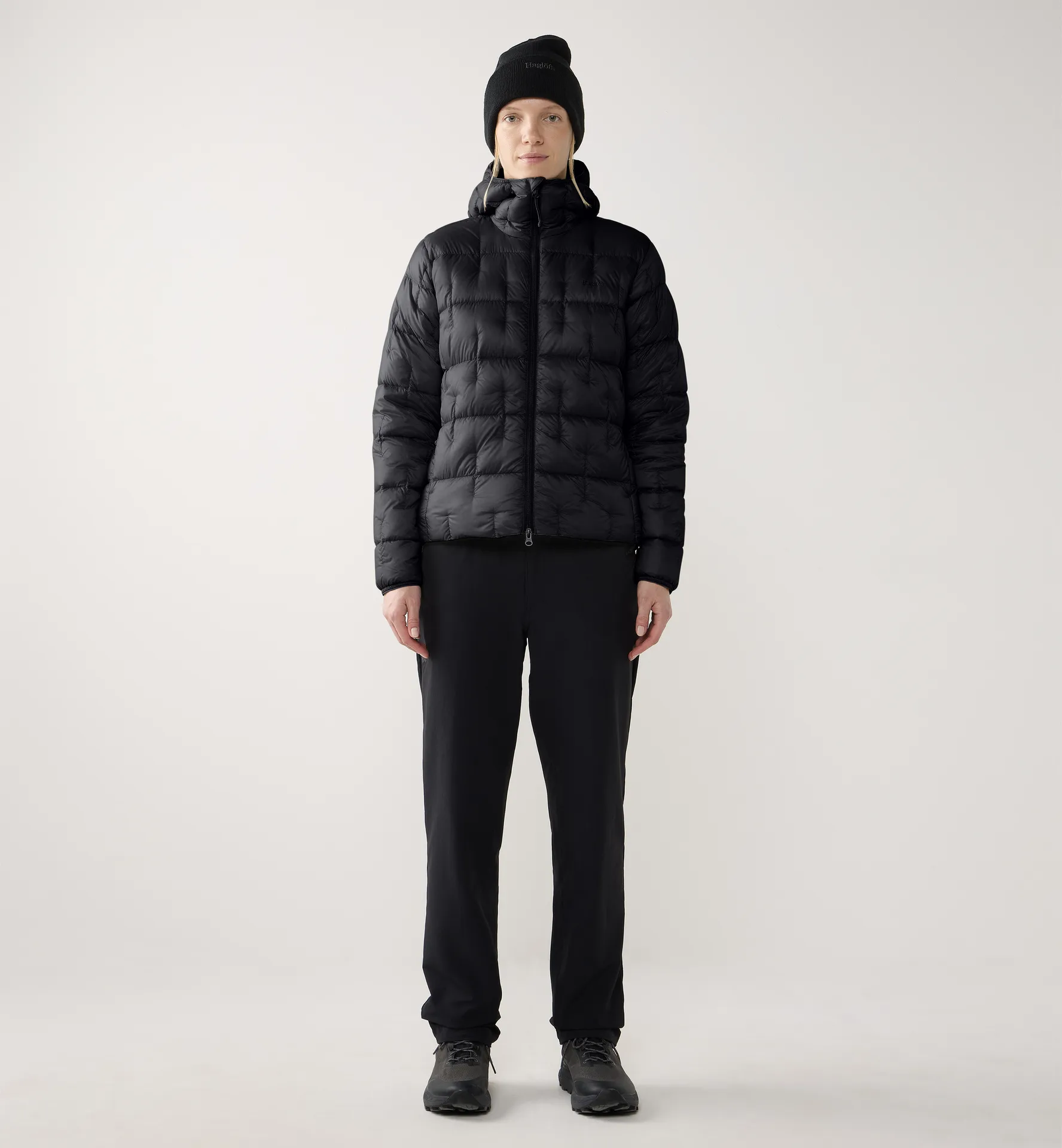 Hede Down Hood Women True Black