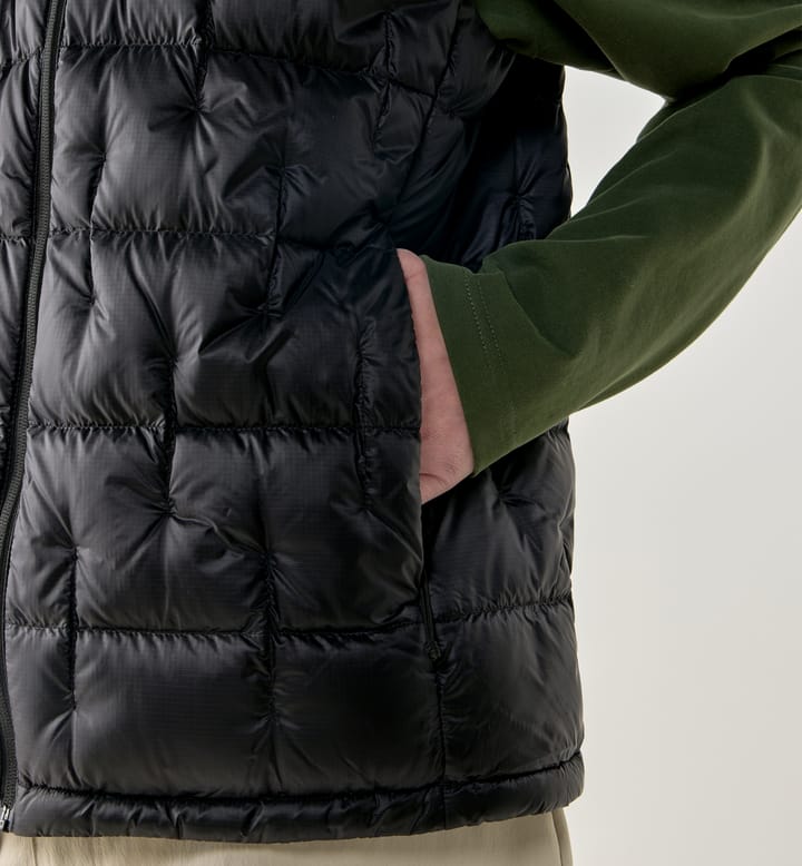 Hede Down Vest Men True Black Hede Down Vest Men True Black