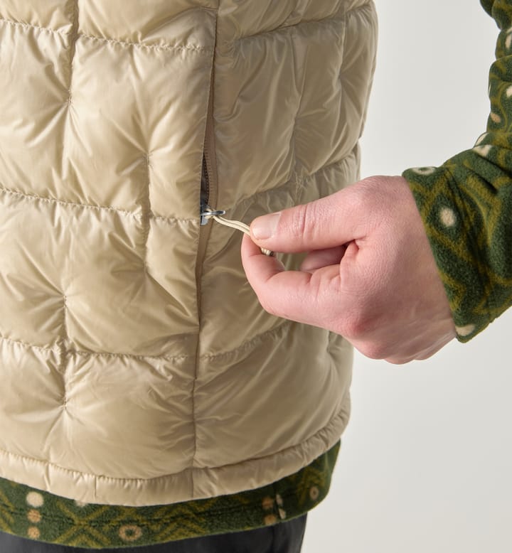 Hede Down Vest Men Chalk Beige Hede Down Vest Men Chalk Beige