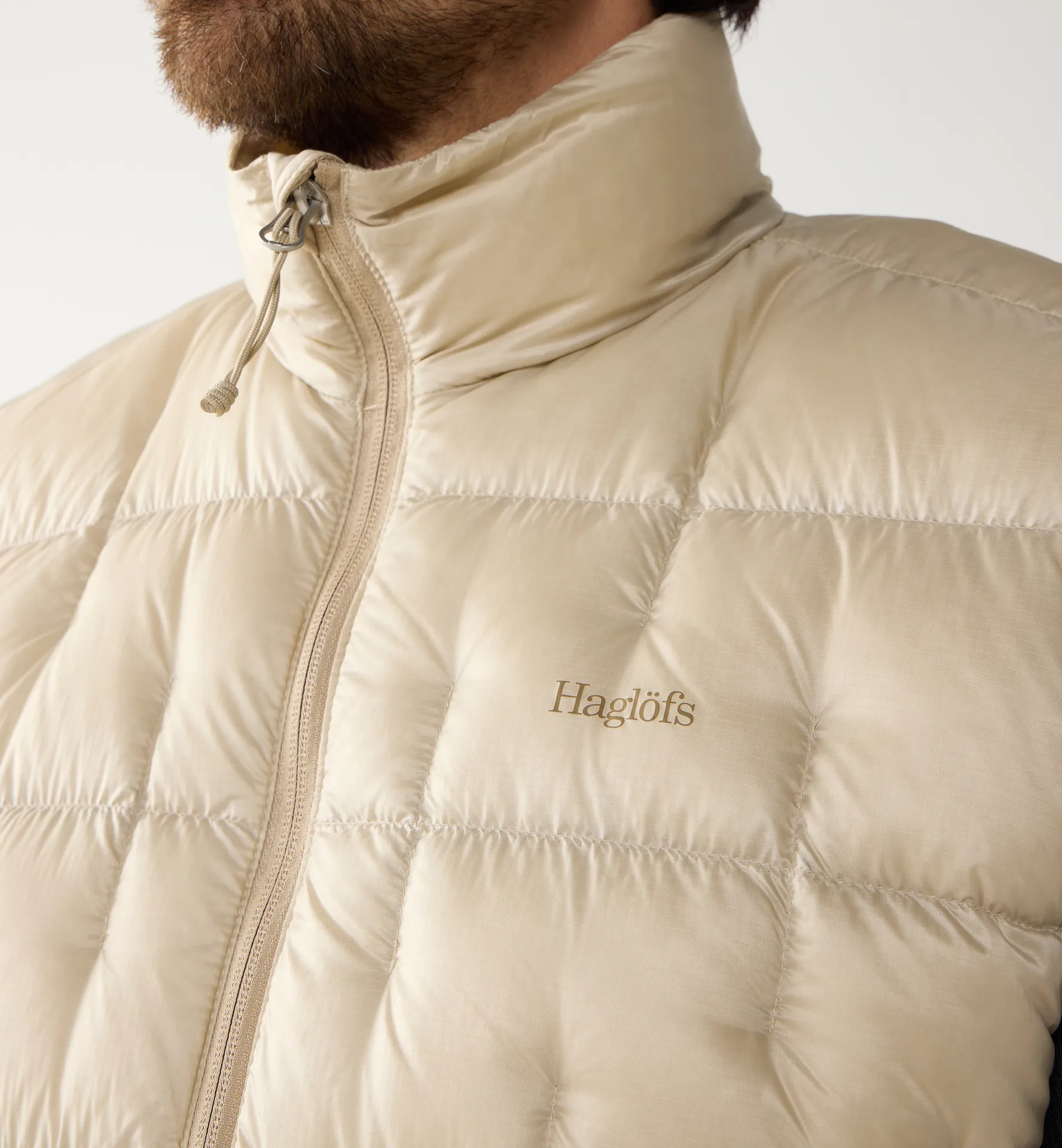 Hede Down Vest Men Chalk Beige