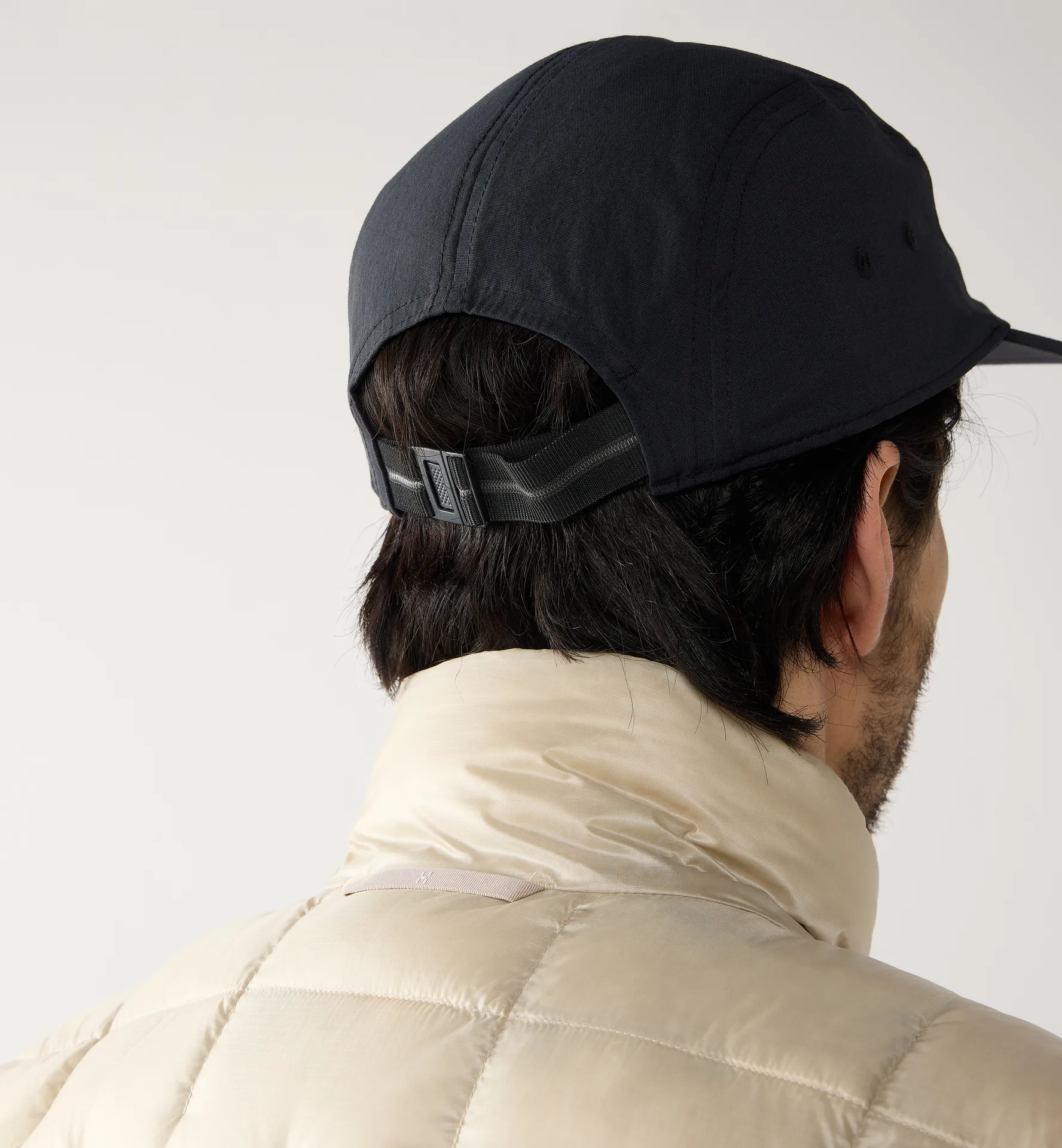 Hede Down Vest Men Chalk Beige