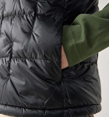 Hede Down Vest Women True Black