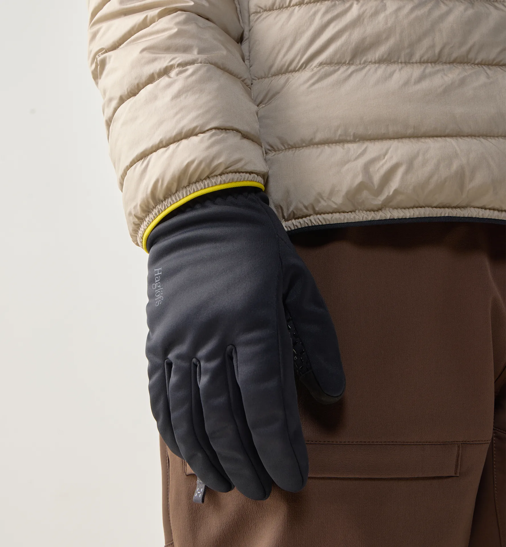 Bow Windstopper Glove True Black