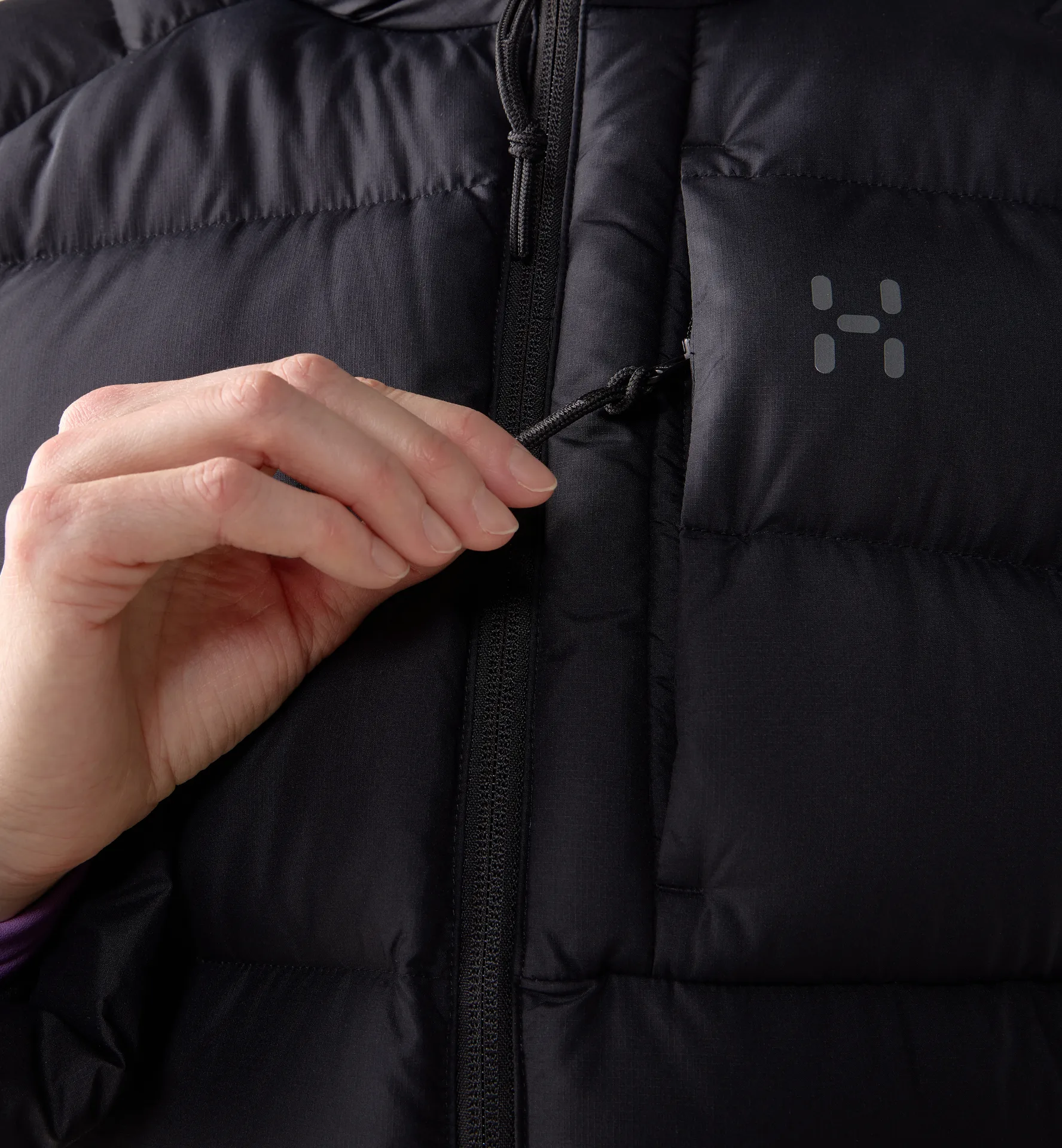 Rosson Down Parka Women True Black