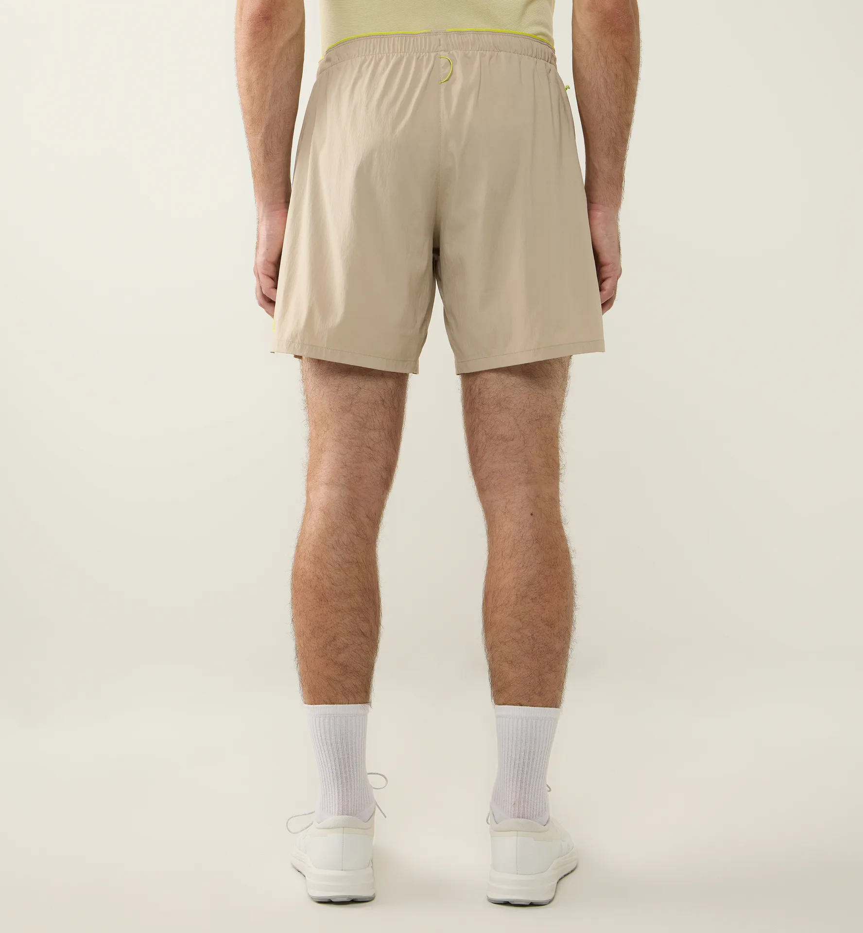 L.I.M Pace Shorts Men Chalk Beige