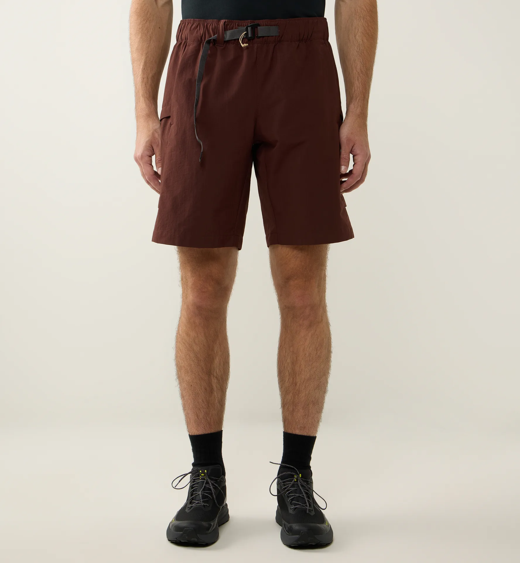 Hede Shorts Men Maroon Trail