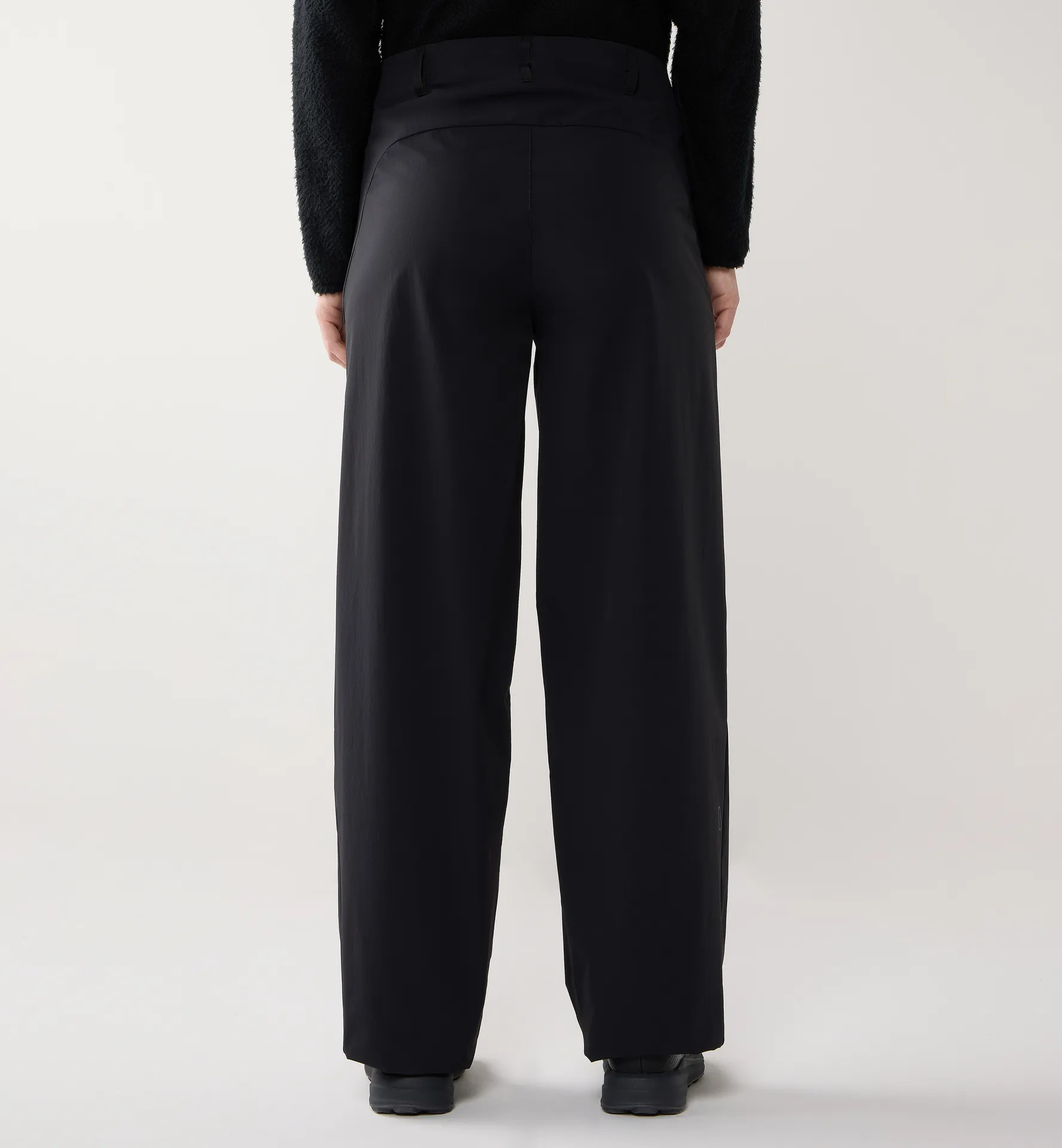Levante Pant Women True Black