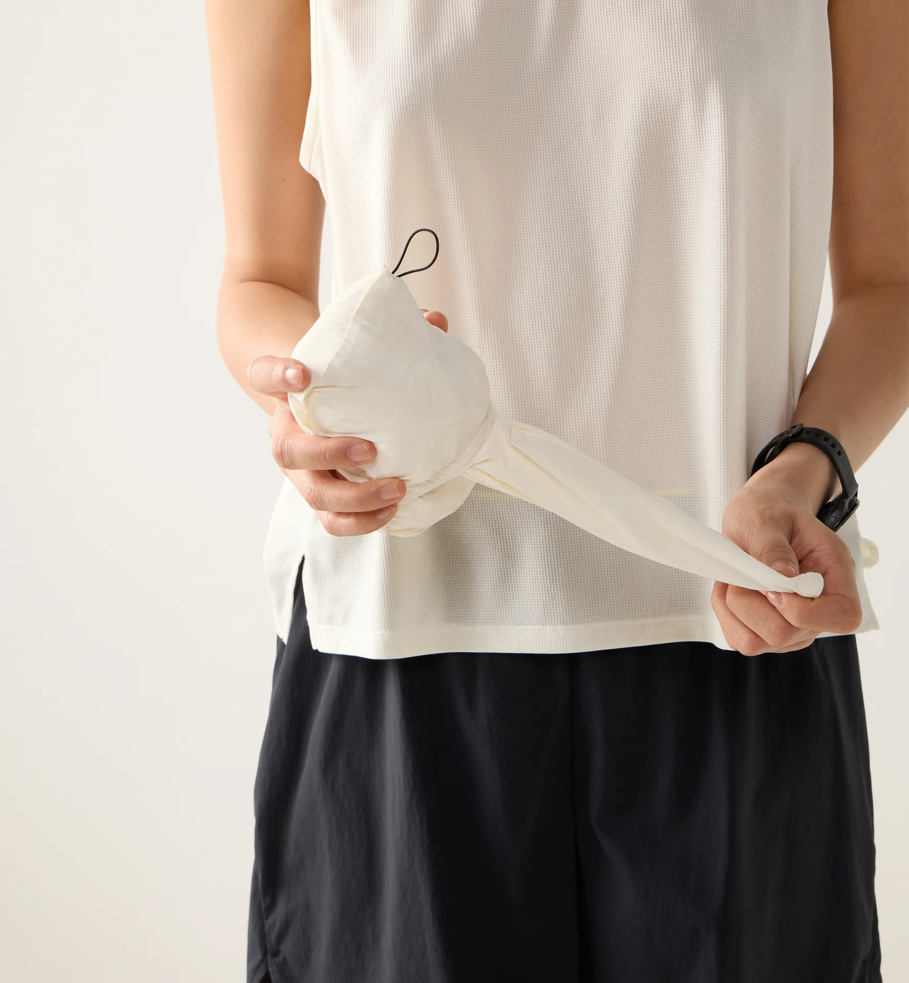 L.I.M Sunpack Hoodie Women Soft White