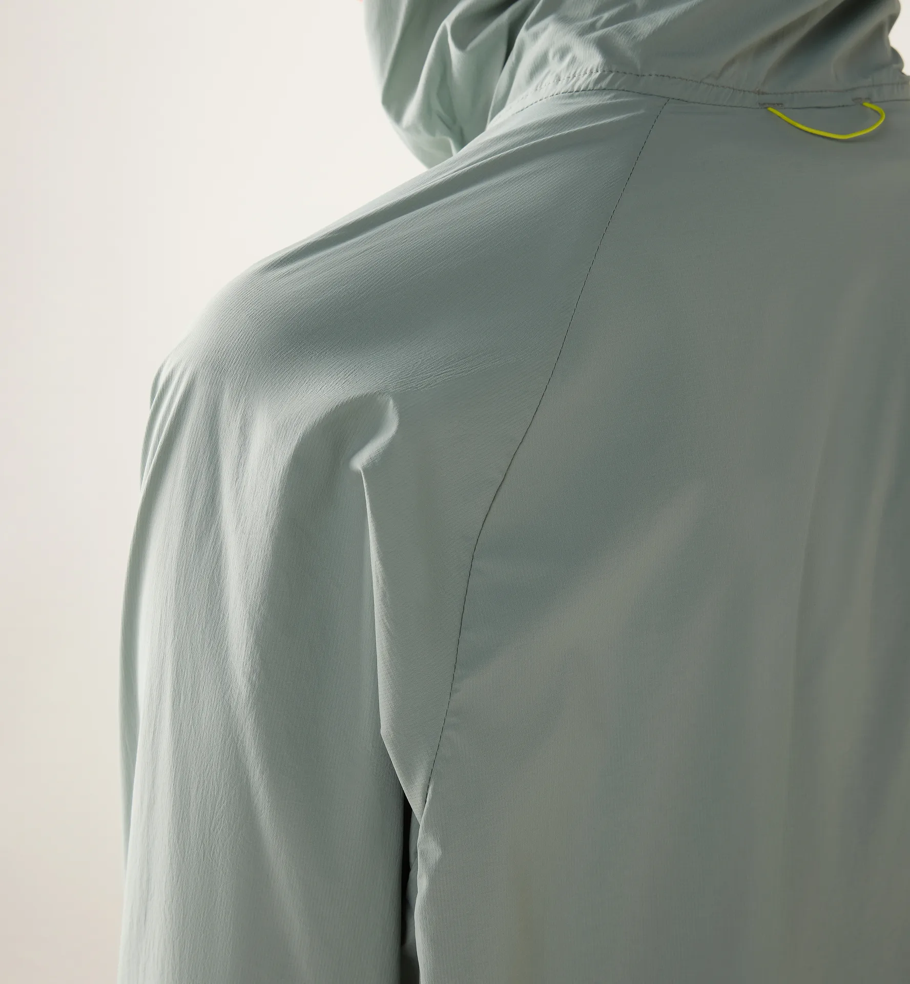 L.I.M Sunpack Hoodie Women Dew Green