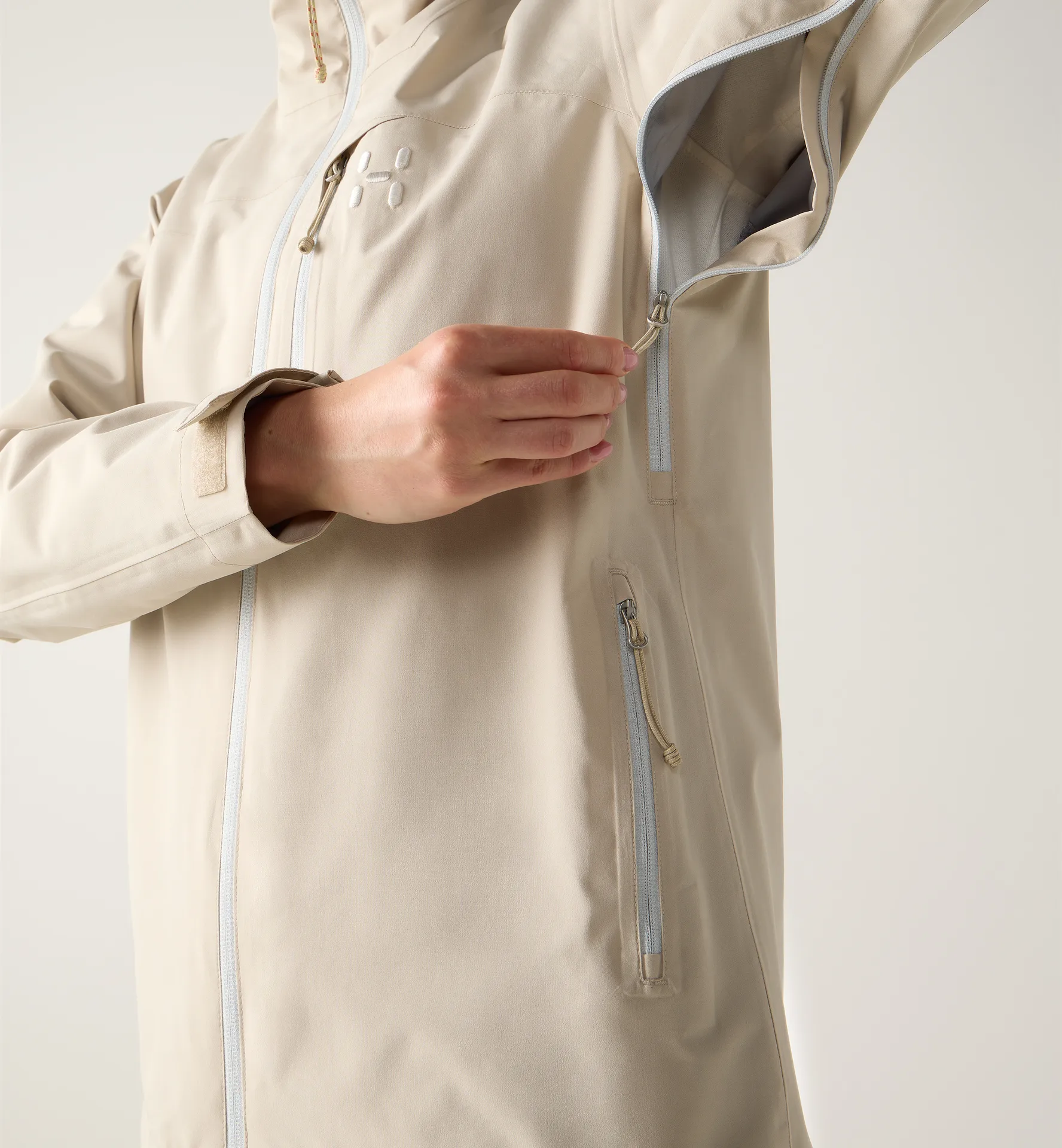 Ozka Proof 2L Jacket Women Chalk Beige